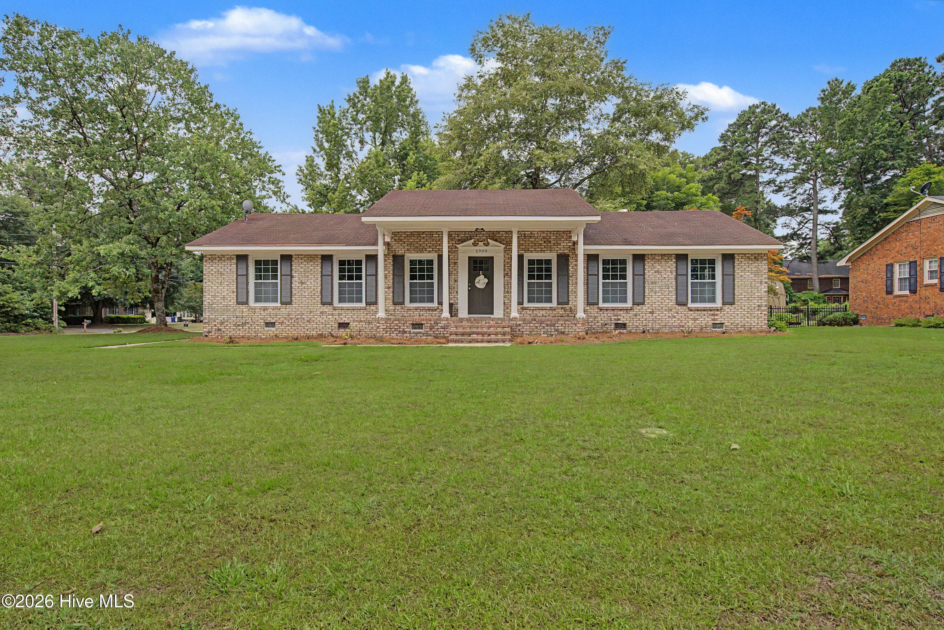 Front of 2900 Carey Road, Kinston, NC 28504