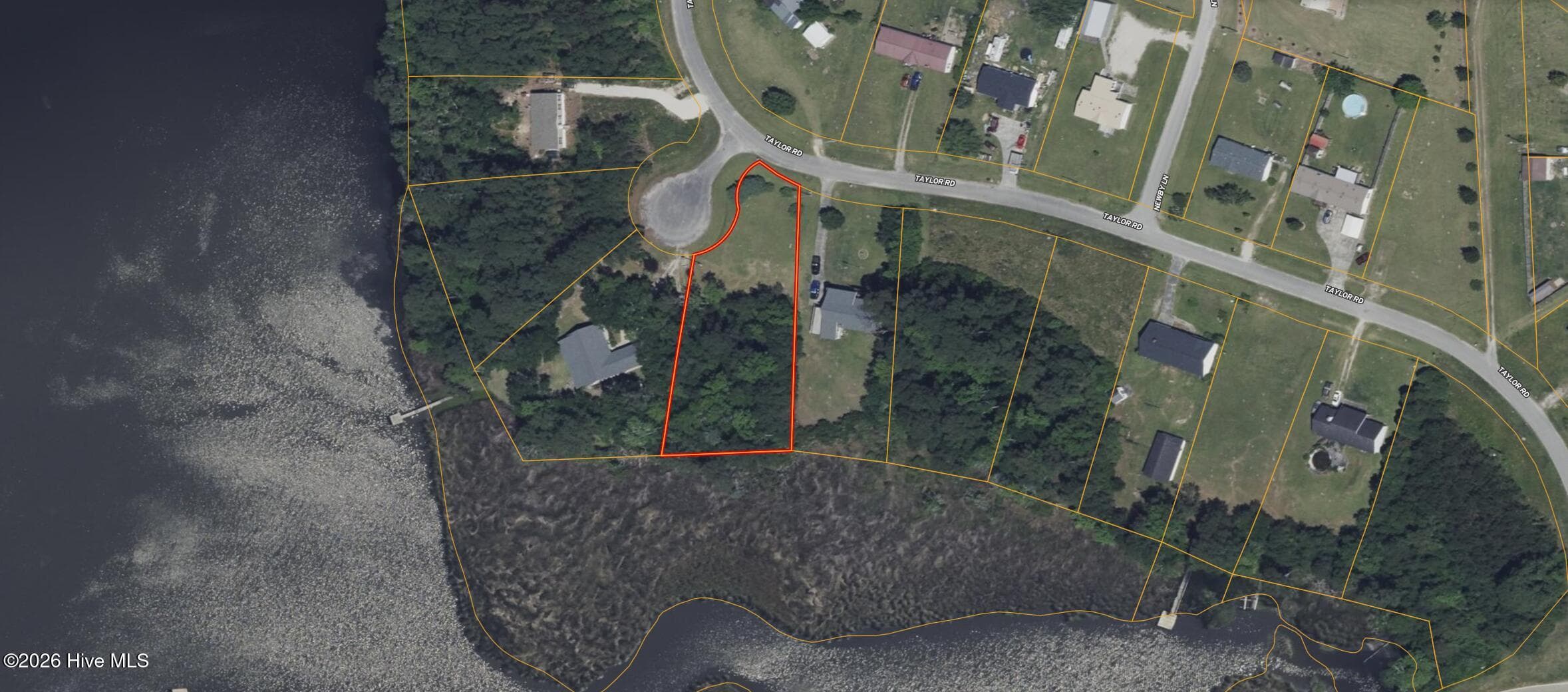 Front of 275 Taylor Road, Havelock, NC 28532