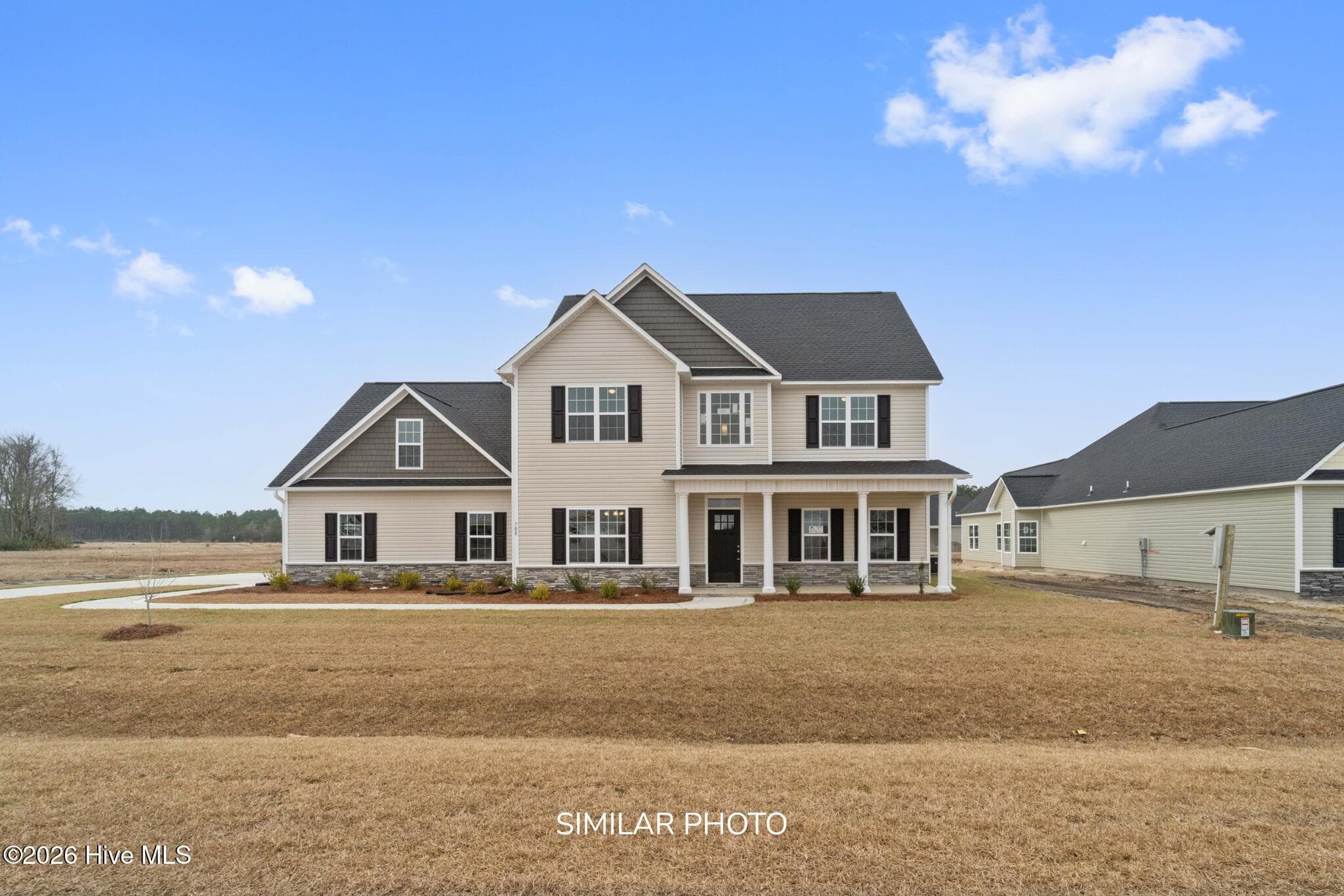 Front of 500 Huggins Way, Jacksonville, NC 28546