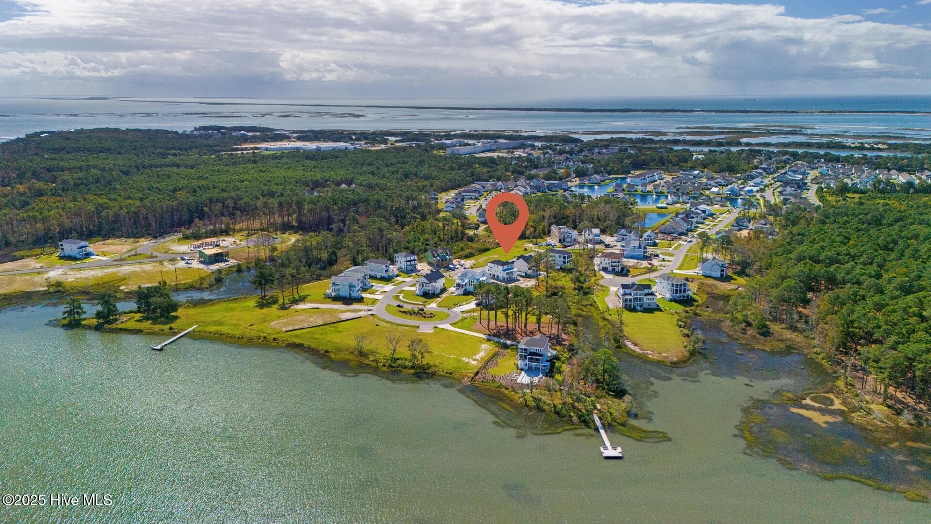 Front of 526 Sheldrake Court, Beaufort, NC 28516