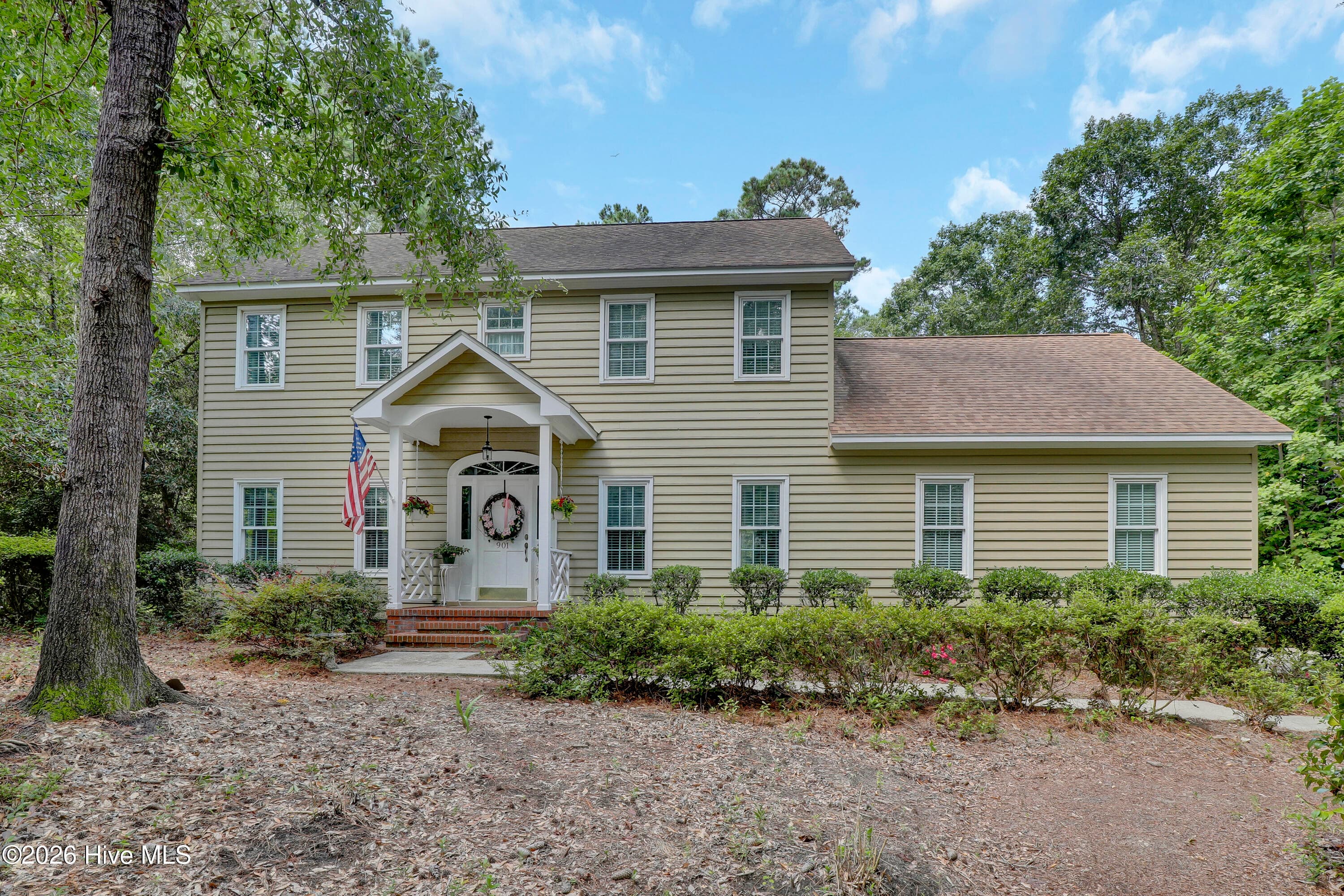 Front of 901 Saltwood Lane, Wilmington, NC 28411
