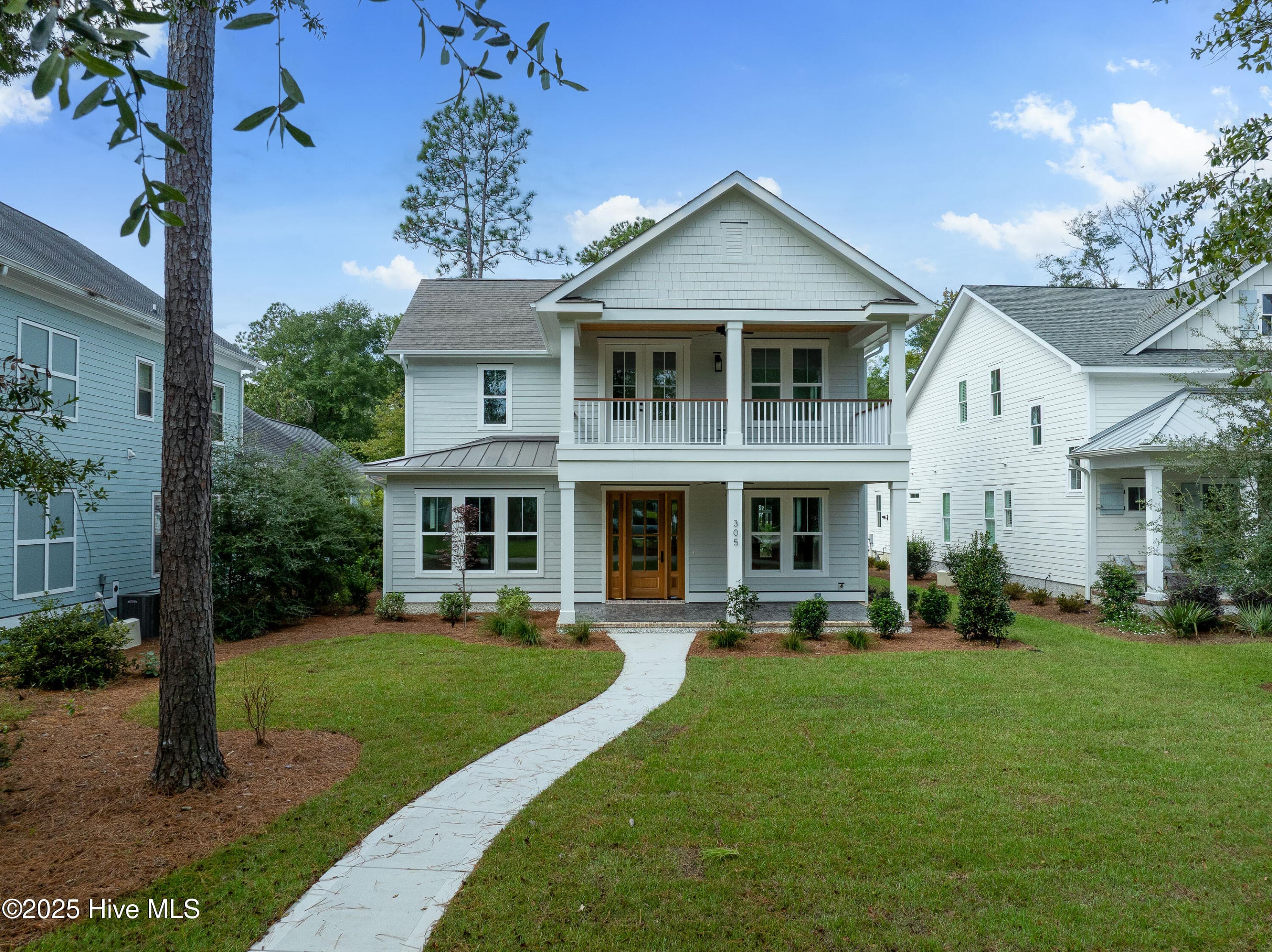Exterior of 305 Jenoa Drive, Castle Hayne, NC 28429