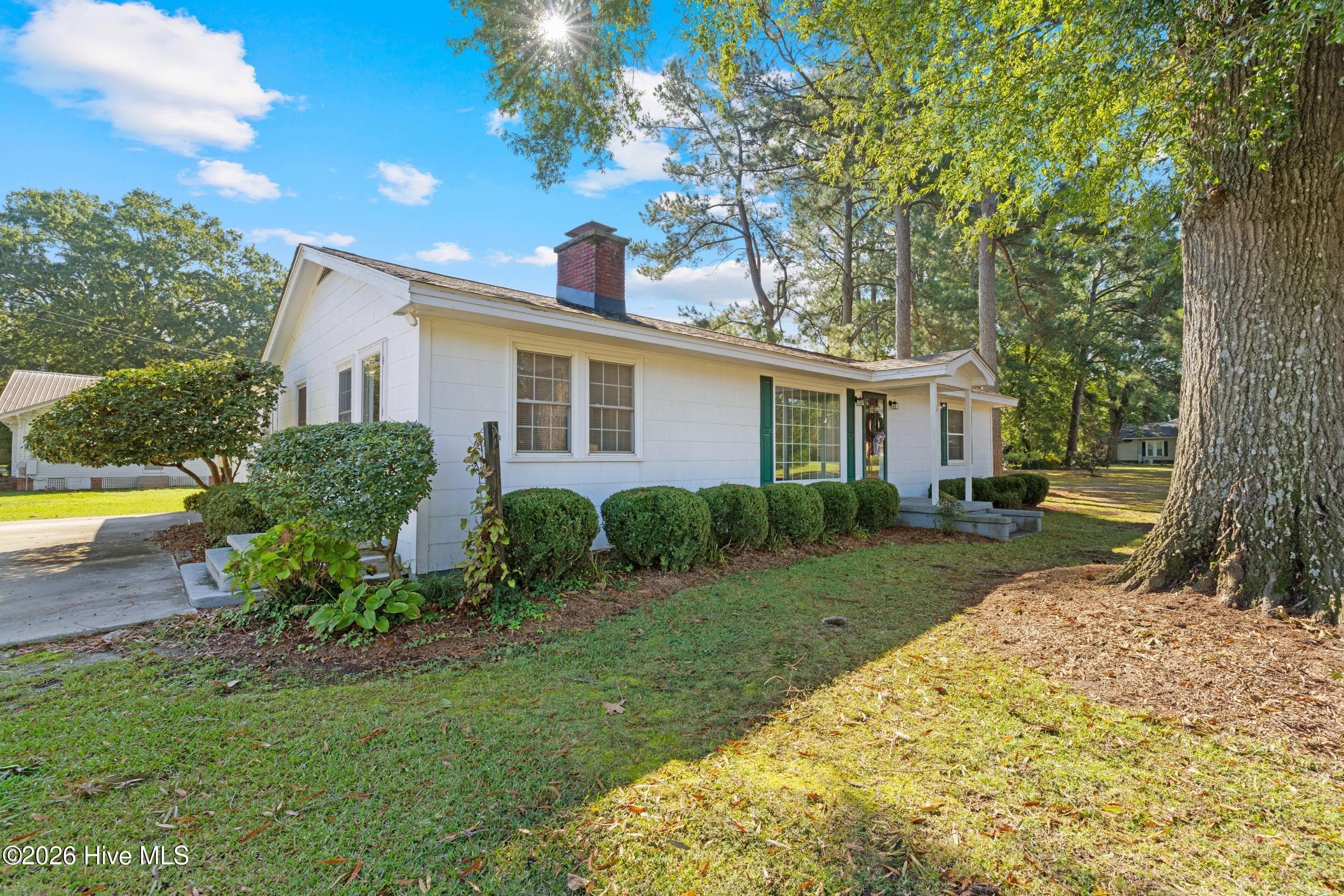 Front of 208 N Church Street, Faison, NC 28341