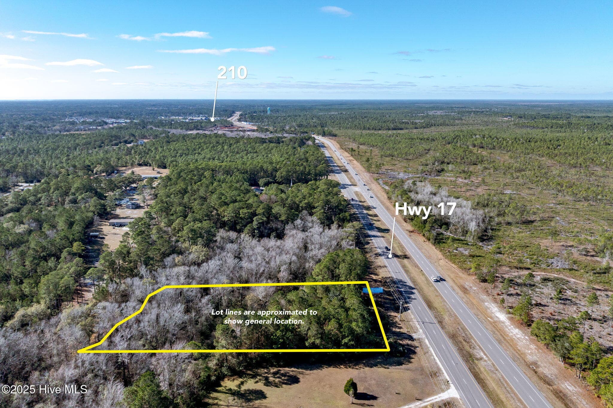 Front of 24324 Us Highway 17, Hampstead, NC 28443