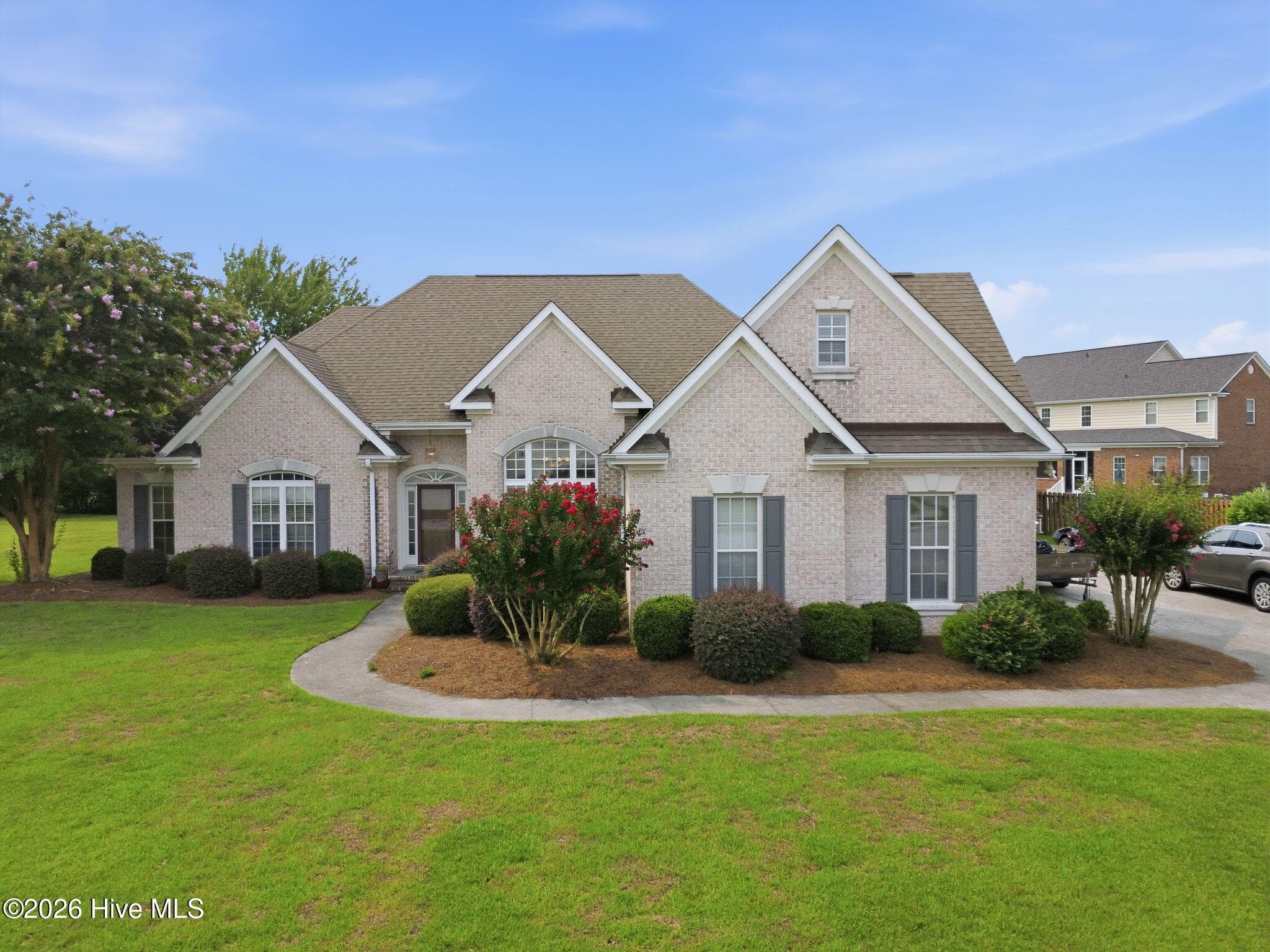 Exterior of 304 Drayton Hall, Jacksonville, NC 28540