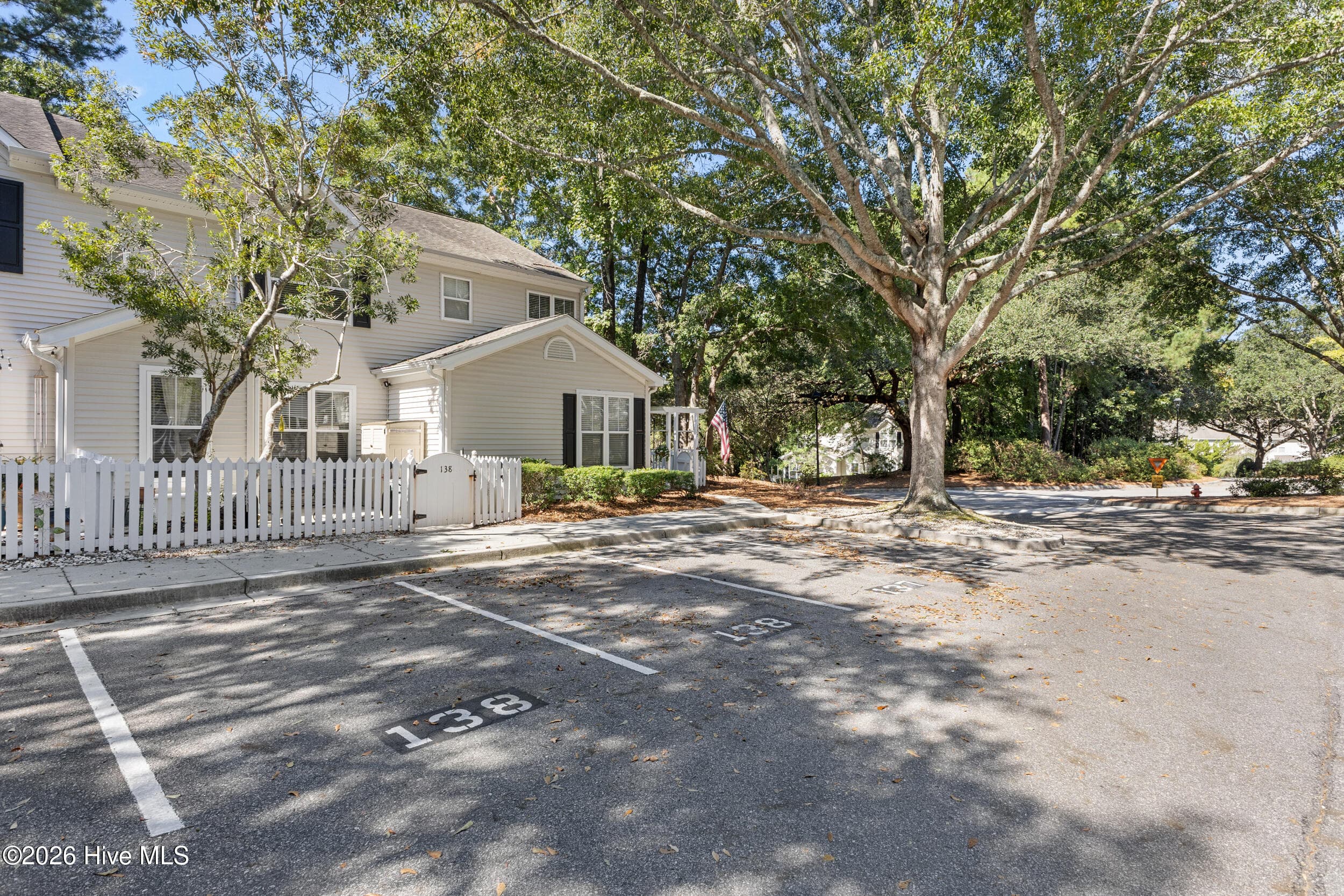 Front of 5813 Wrightsville Avenue Apt 138, Wilmington, NC 28403