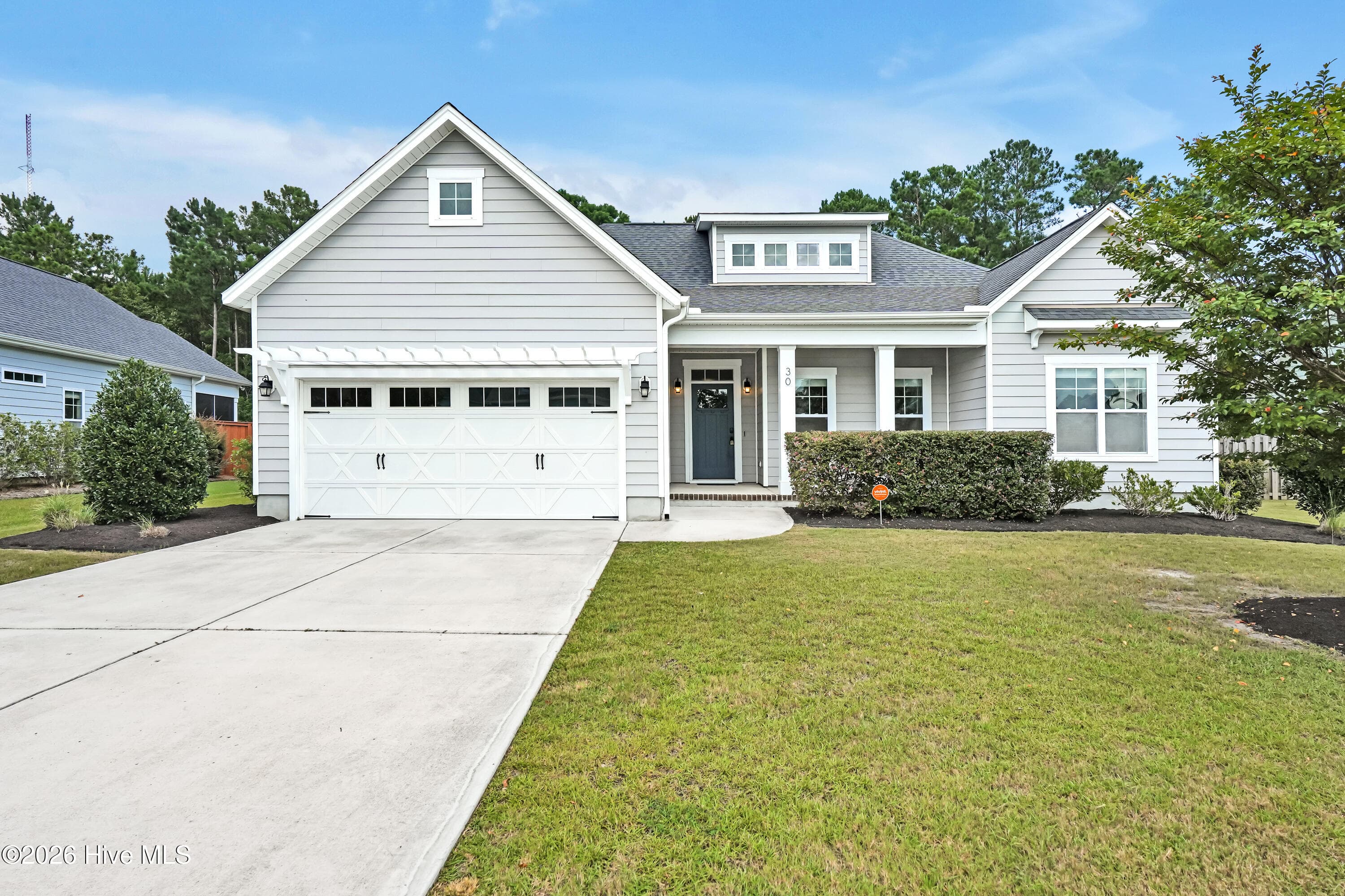 Exterior of 30 Draft Line Court, Hampstead, NC 28443