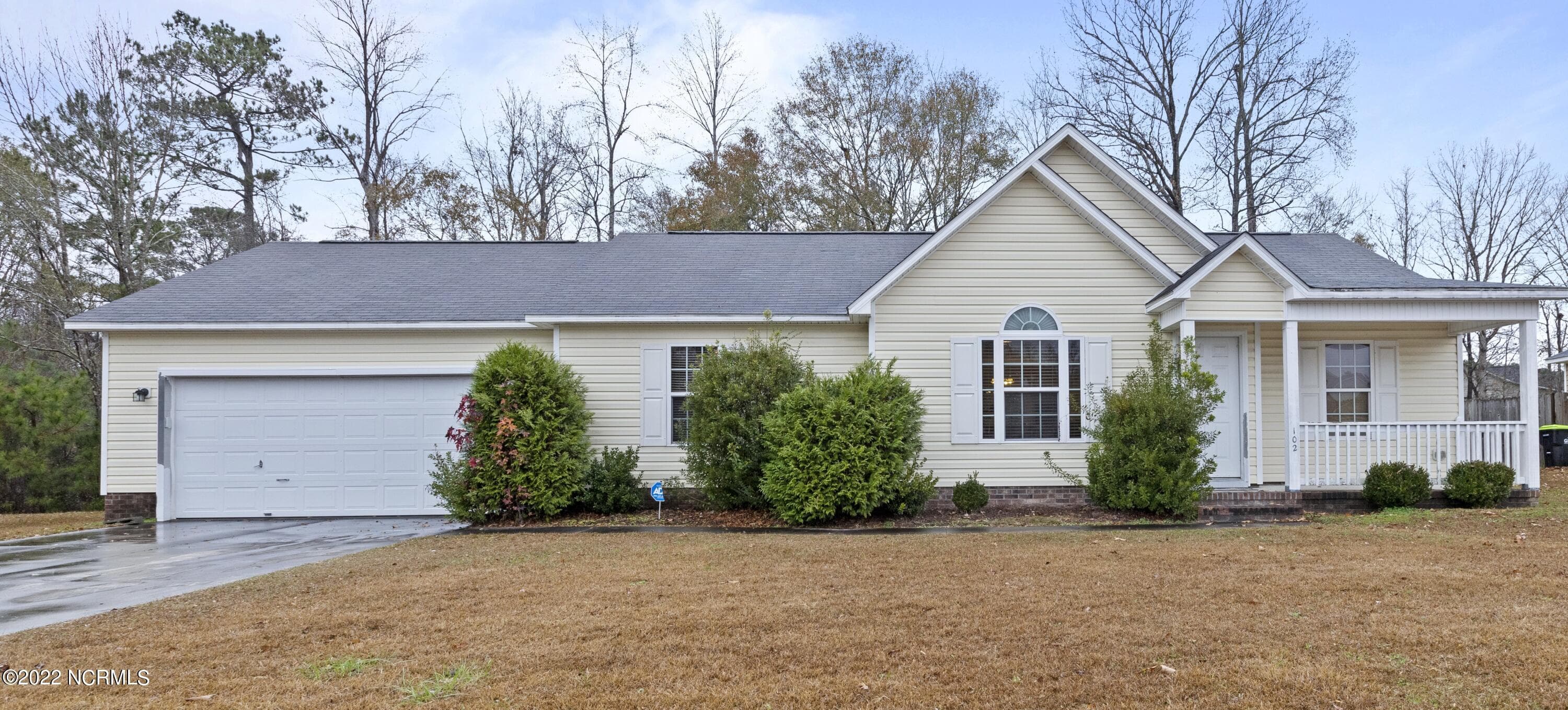 Exterior of 102 Crystal Stone Way, Jacksonville, NC 28546