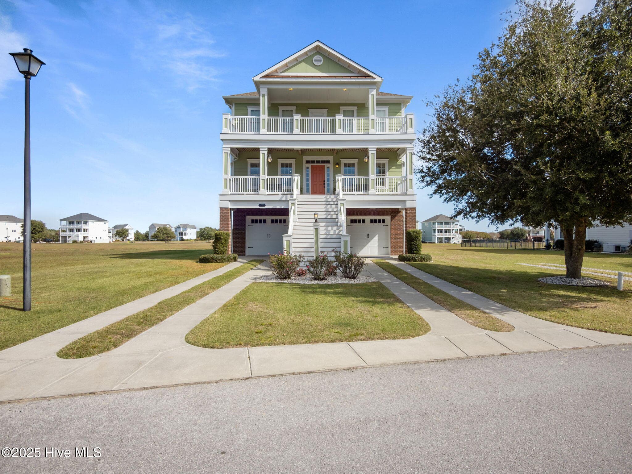 Front of 309 Kensington Place 195, Newport, NC 28570