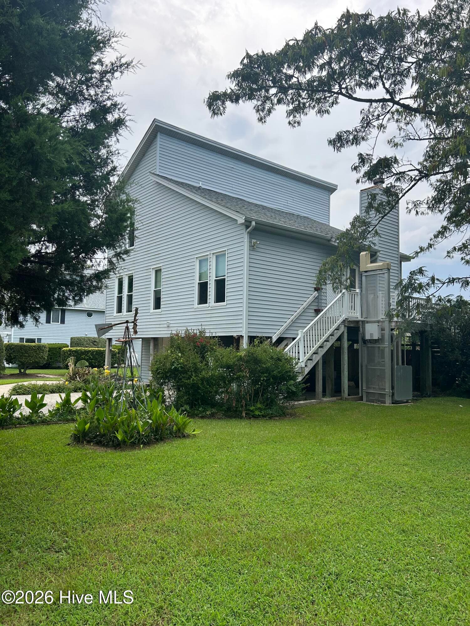 Front of 100 Longview Court, Havelock, NC 28532