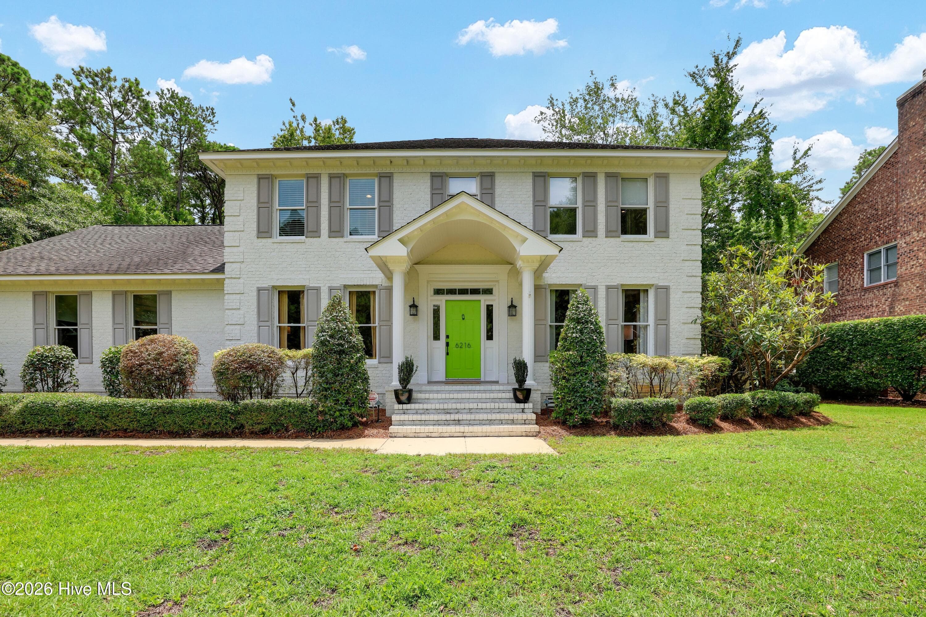 Front of 6216 Turtle Hall Drive, Wilmington, NC 28409