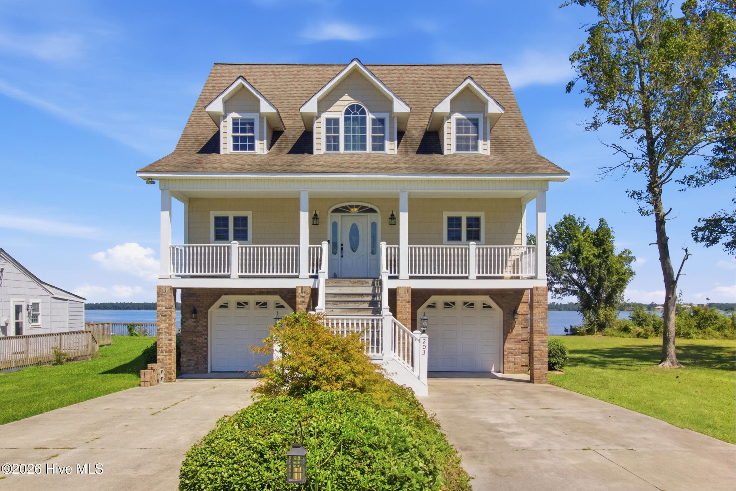 Exterior of 203 Riverside Drive, Sneads Ferry, NC 28460