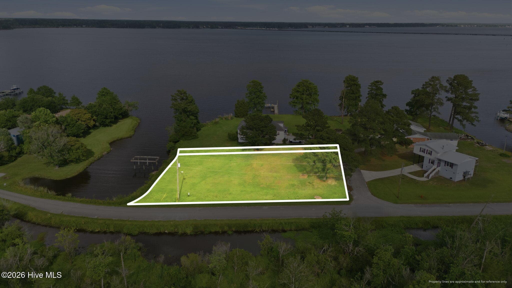 Front of 1904 Skinner Court, New Bern, NC 28560