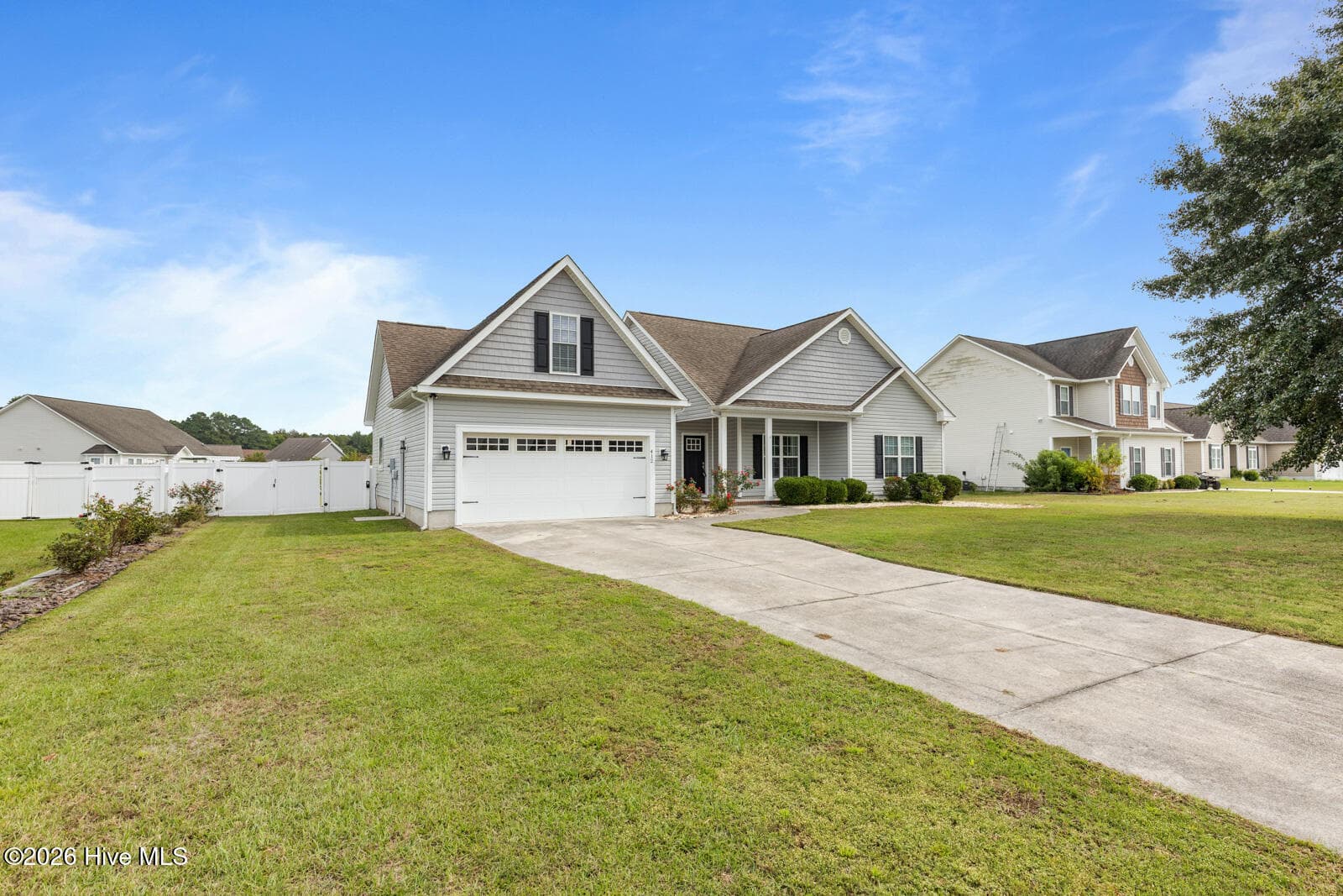 Front of 412 Moss Springs Drive, Swansboro, NC 28584