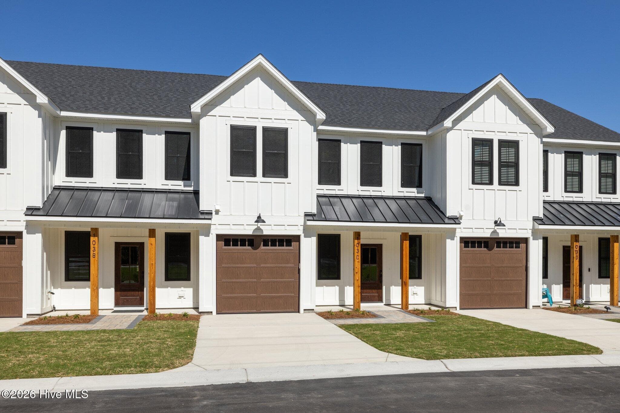 Front of 107 Star Lake Circle C, Cape Carteret, NC 28584