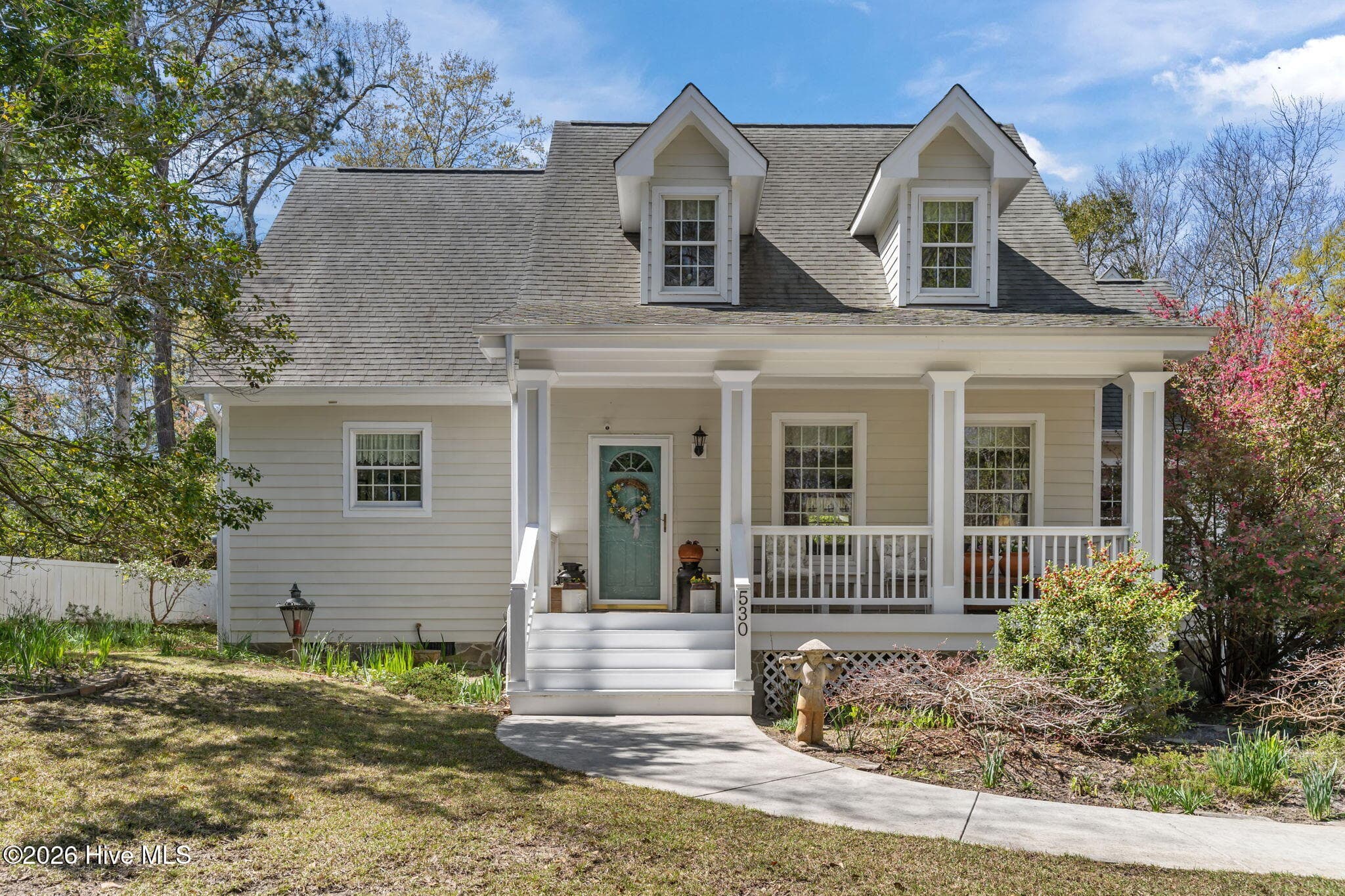 Front of 530 North Line Drive, Hampstead, NC 28443