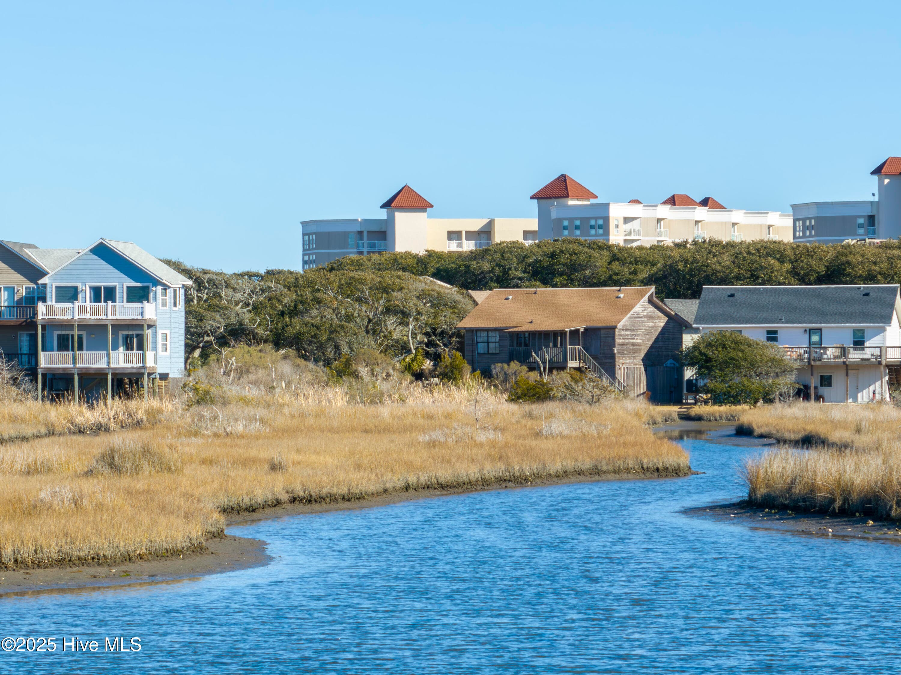 Front of 320 Bay Circle, North Topsail Beach, NC 28460