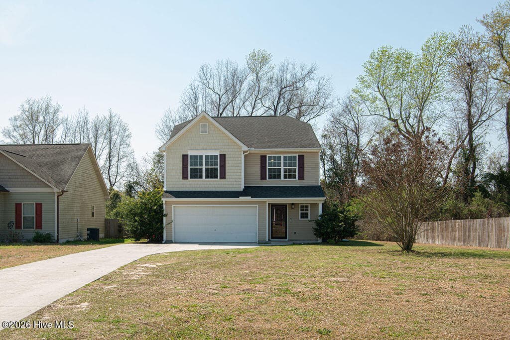 Front of 141 Backfield Place, Jacksonville, NC 28540