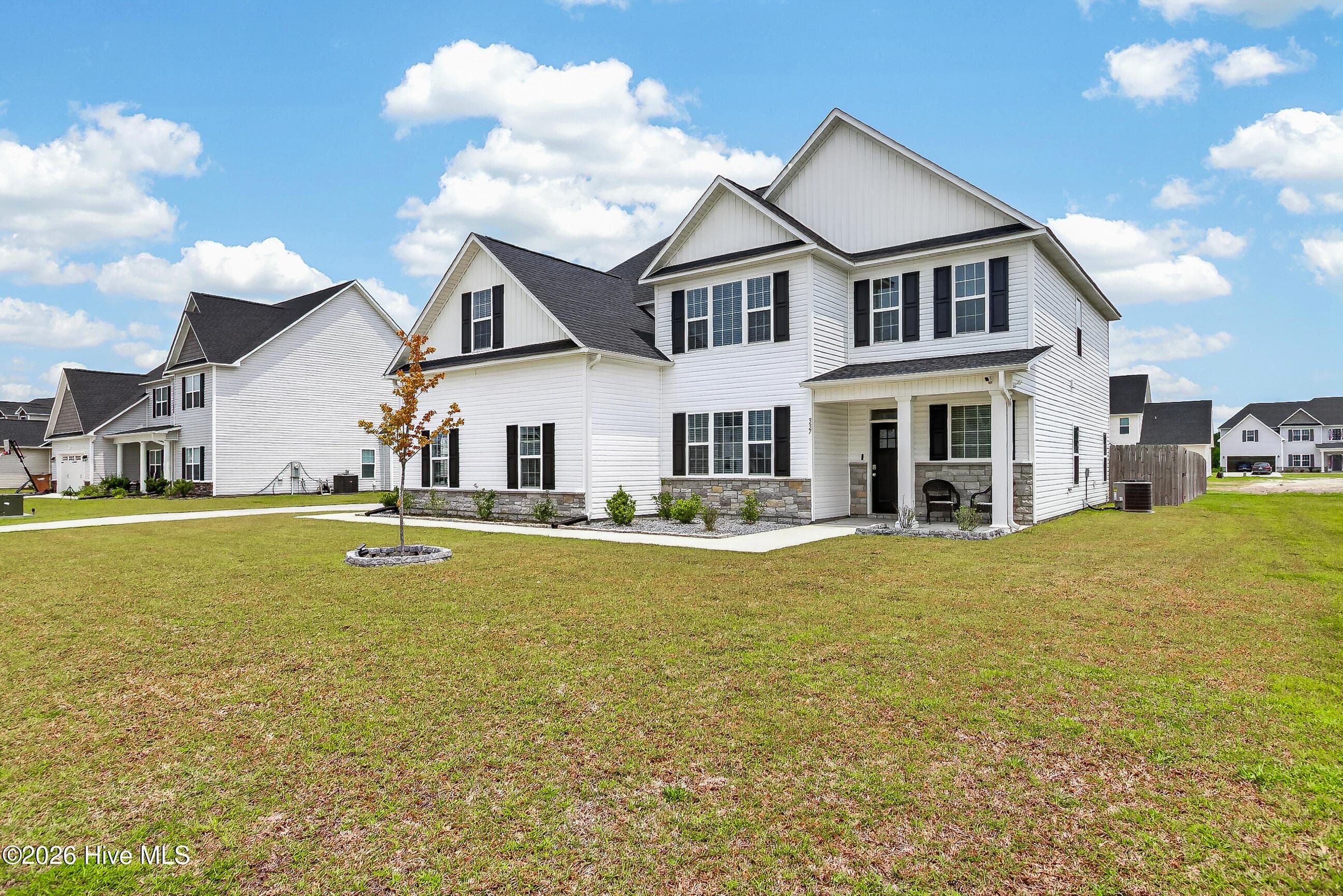 Exterior of 337 Water Wagon Trail, Jacksonville, NC 28546