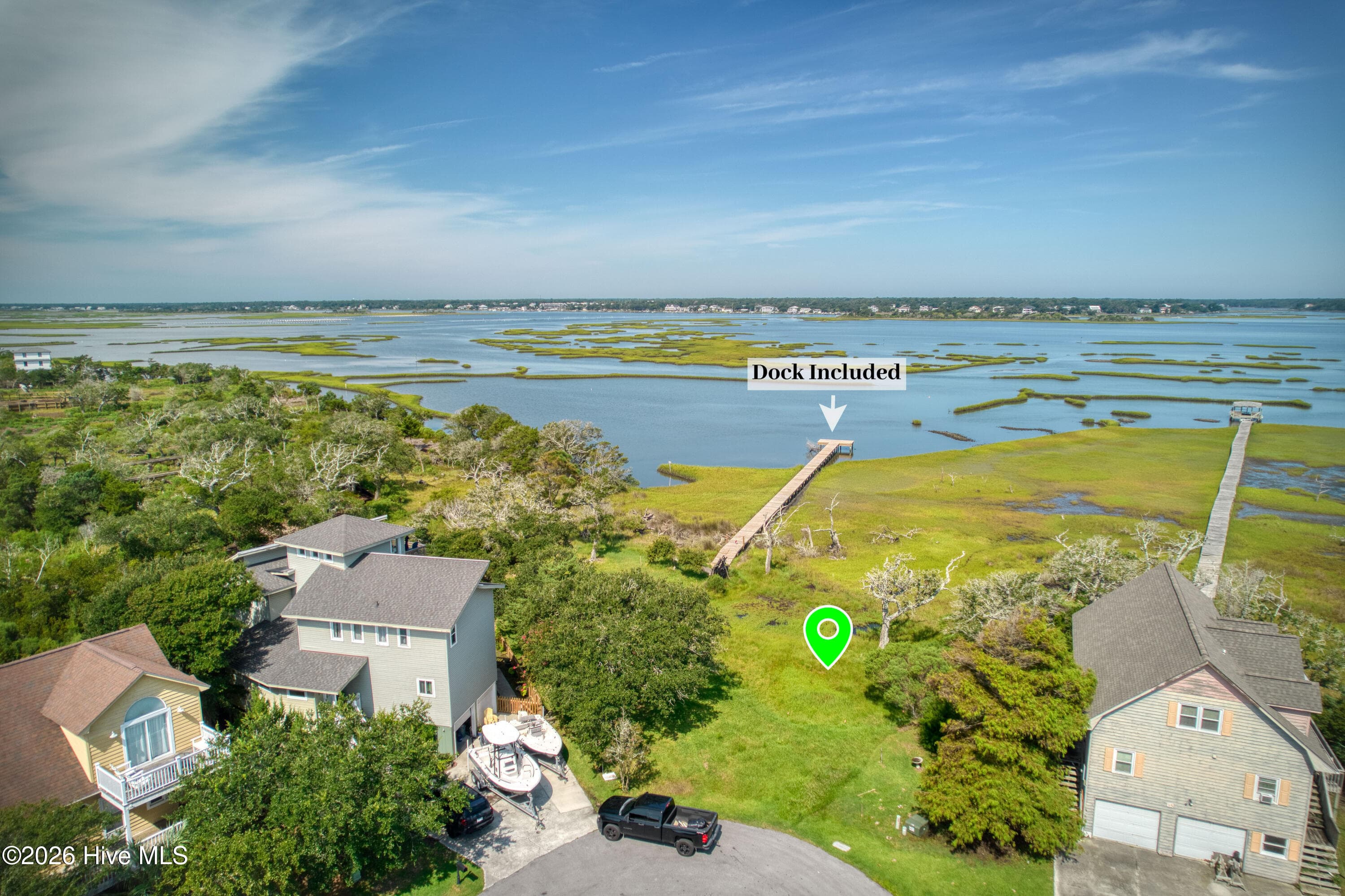 Exterior of 34 N Oak Court, Surf City, NC 28445