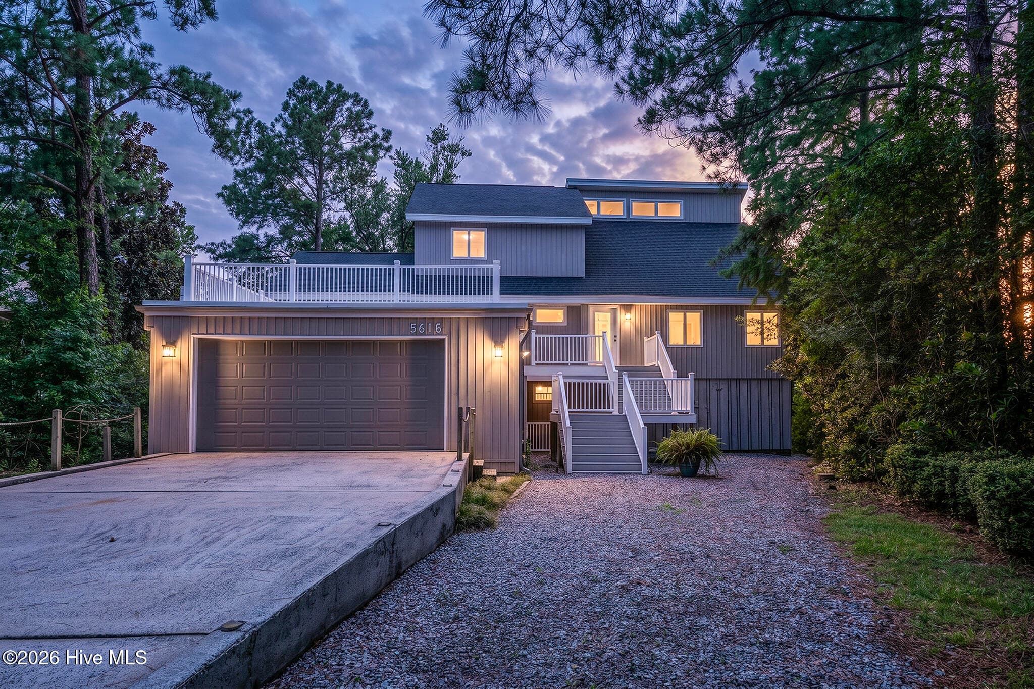 Front of 5616 Gondolier Drive, New Bern, NC 28560