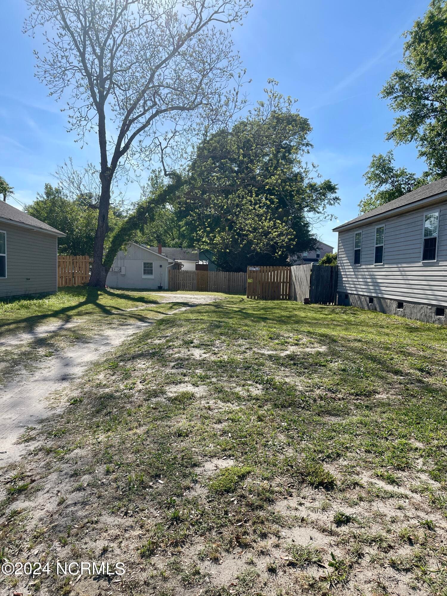 Front of 610 80 S 9th Street, Wilmington, NC 28401