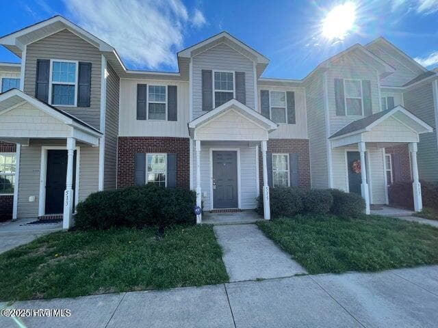 Front of 515 Cider Hill Road, Jacksonville, NC 28546
