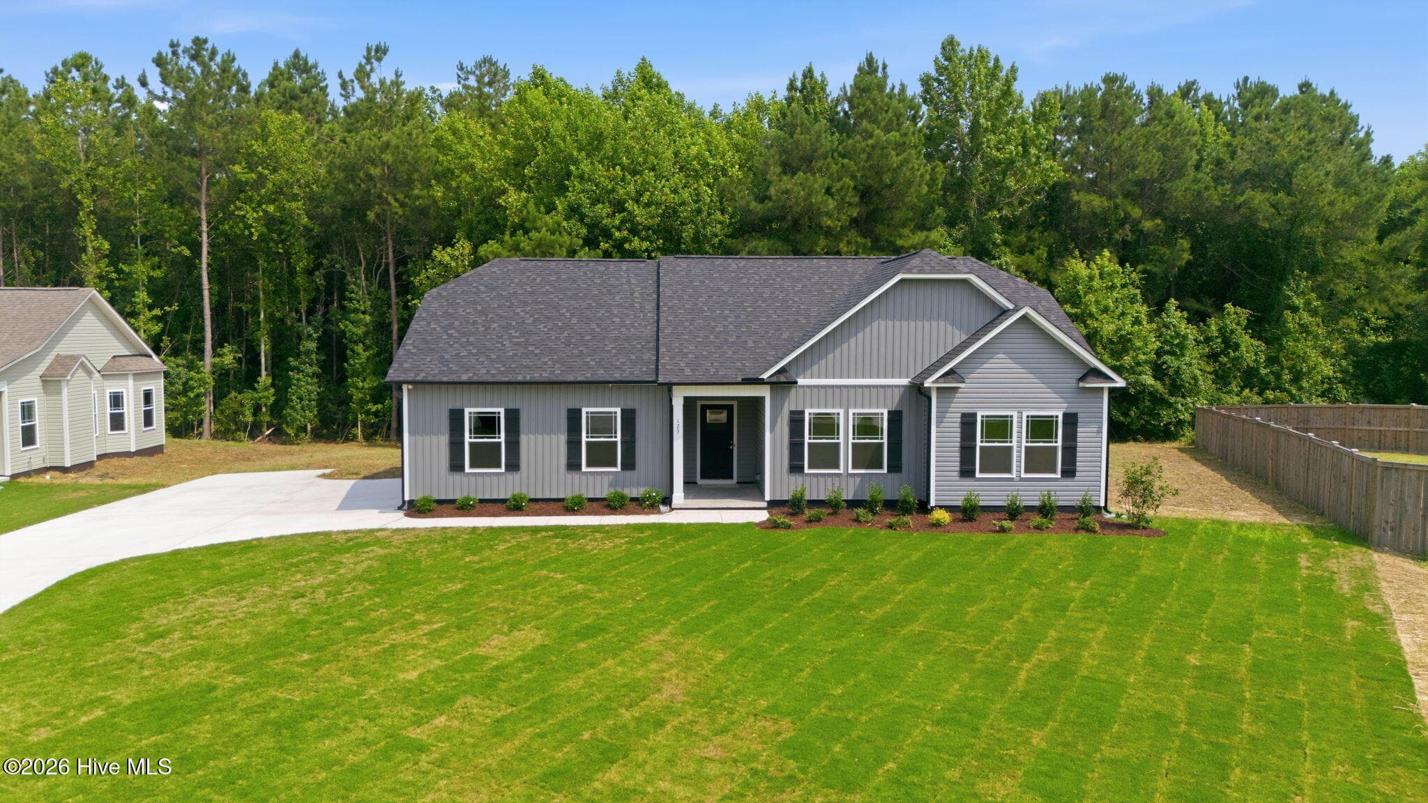 Front of 123 Trellis Lane, Vanceboro, NC 28586