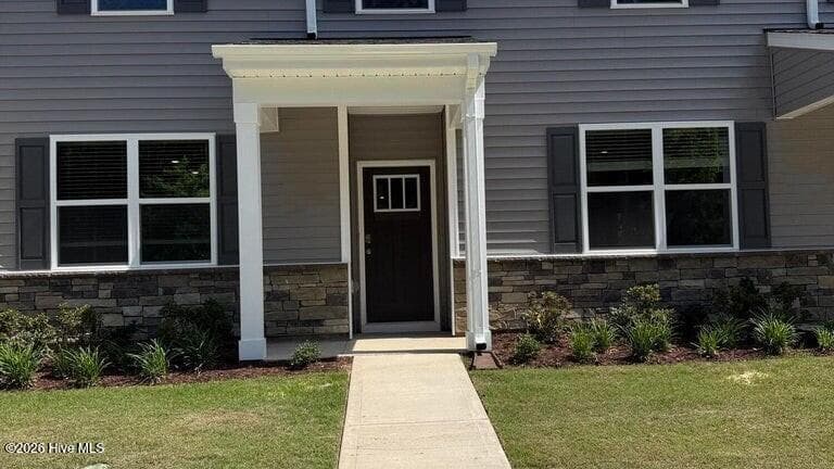 Front of 2043 Clock Road, New Bern, NC 28562