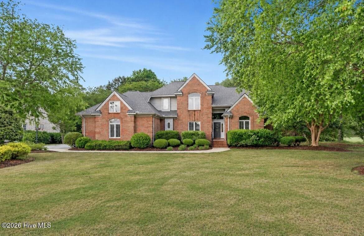Front of 500 Taberna Way, New Bern, NC 28562