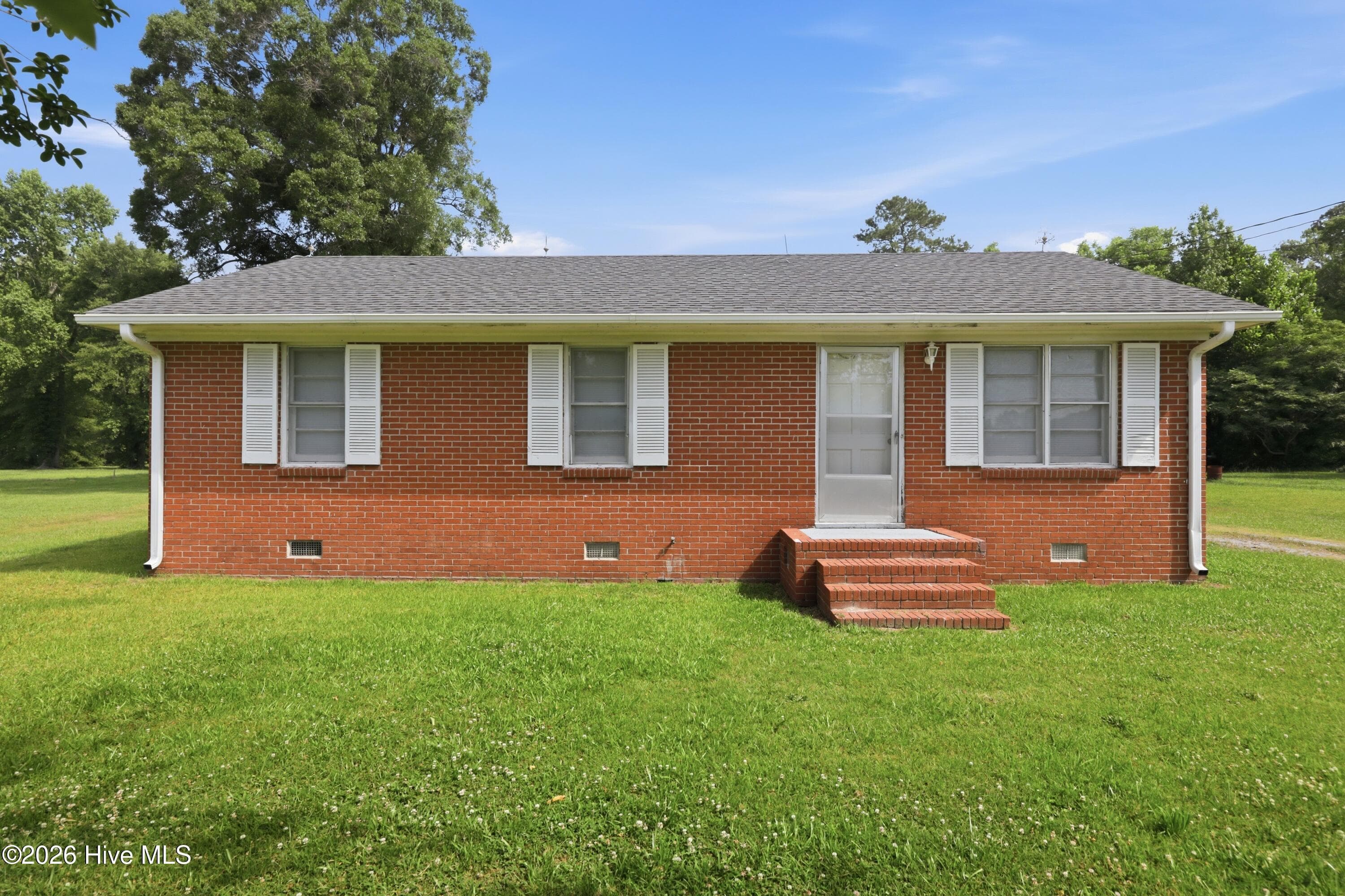 Front of 3236 Grainger Station Road, Kinston, NC 28501