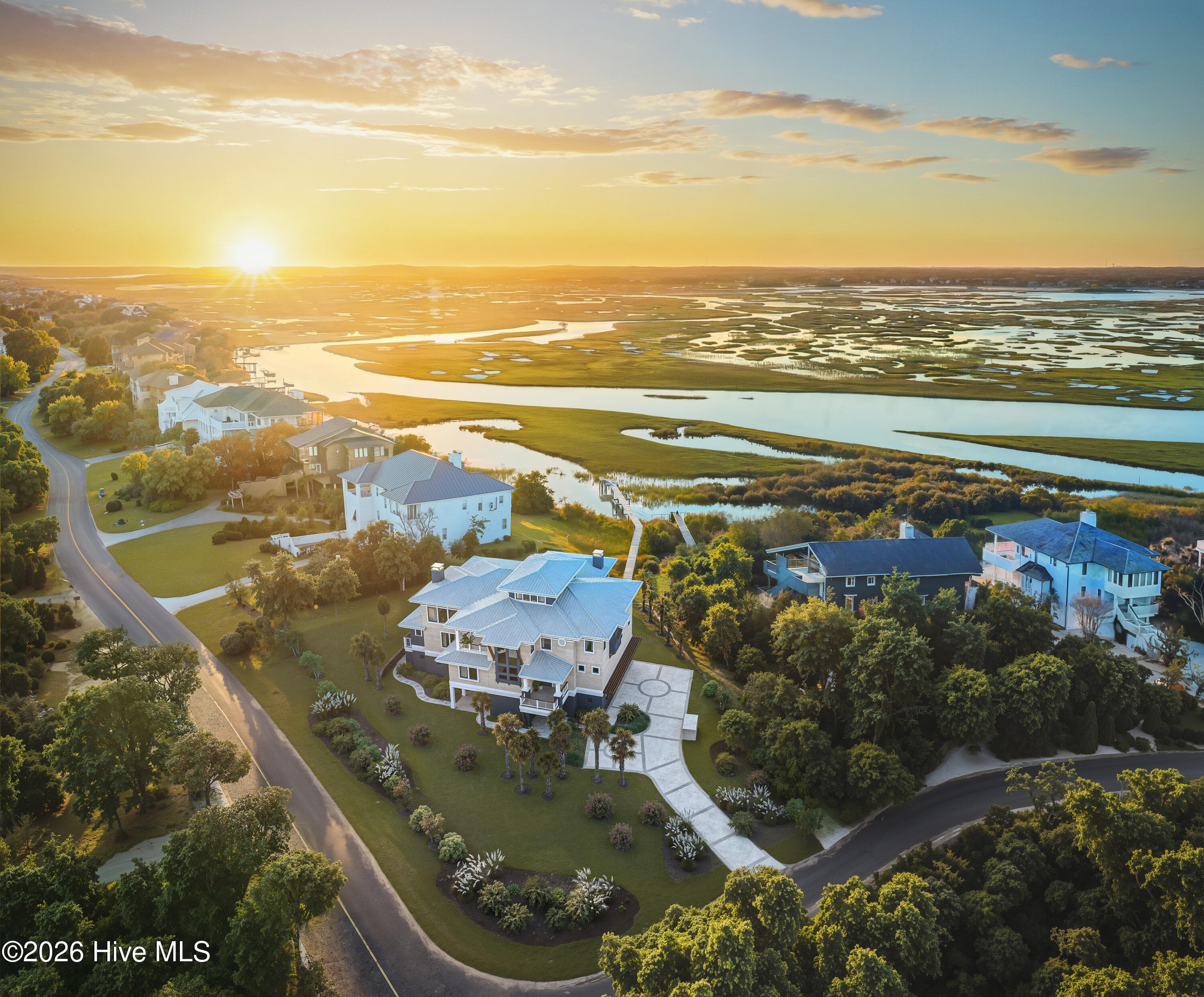 Front of 9 Clamdigger Point Road, Wilmington, NC 28411