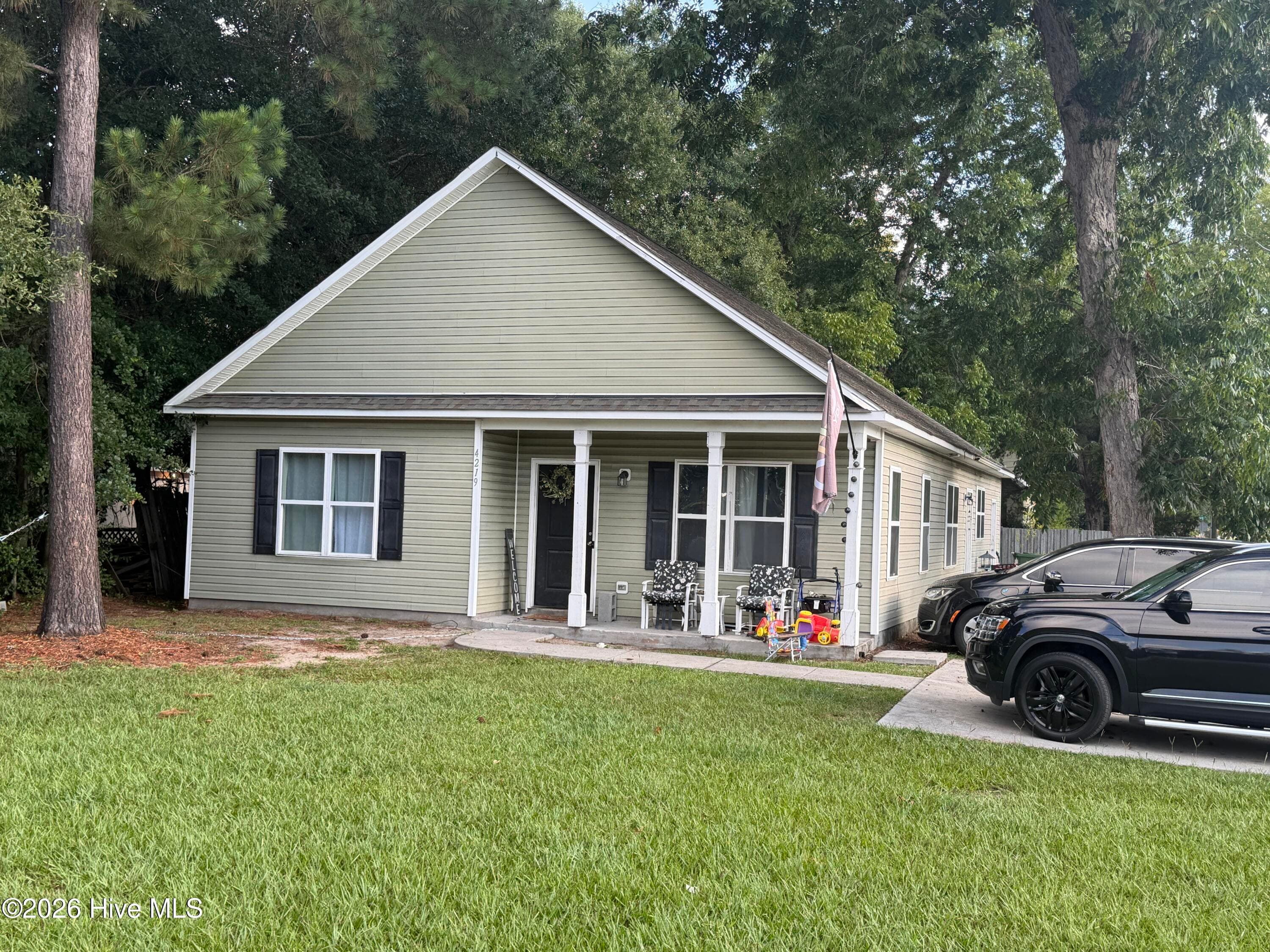 Front of 4219 Peachtree Avenue, Wilmington, NC 28403