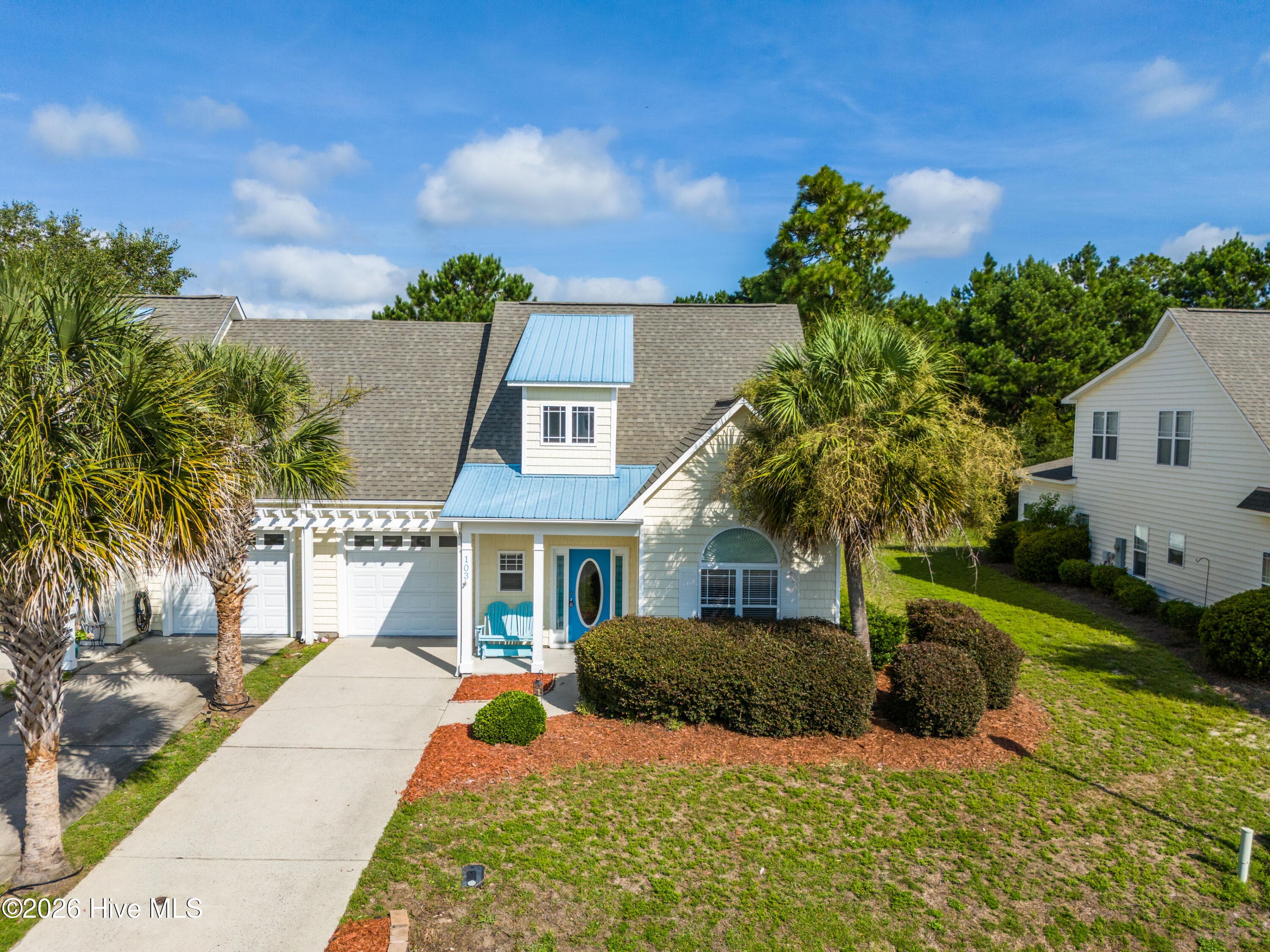 Front of 103 Kiskadee Court, Hampstead, NC 28443