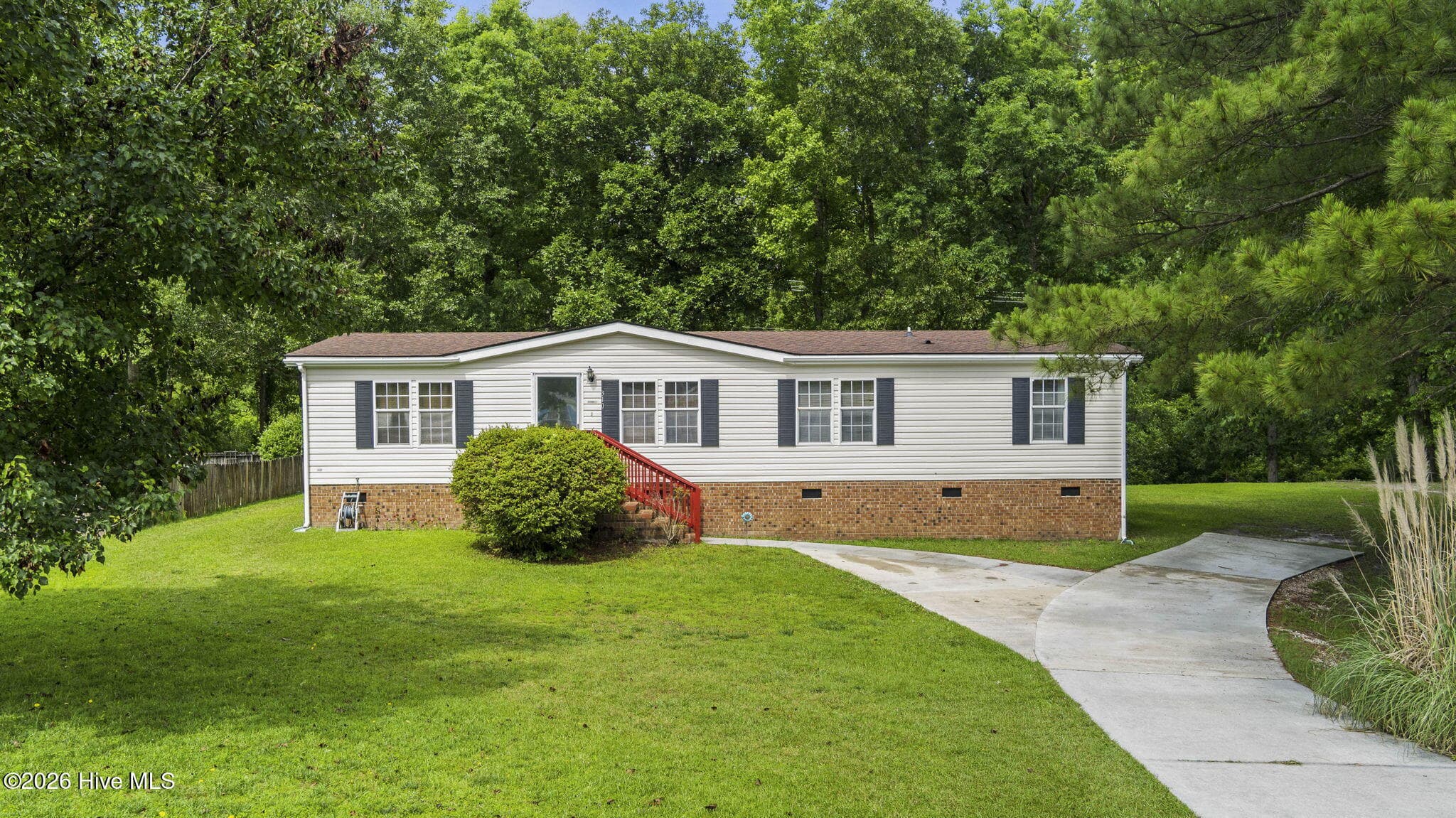 Front of 310 Macdonald Boulevard, Havelock, NC 28532