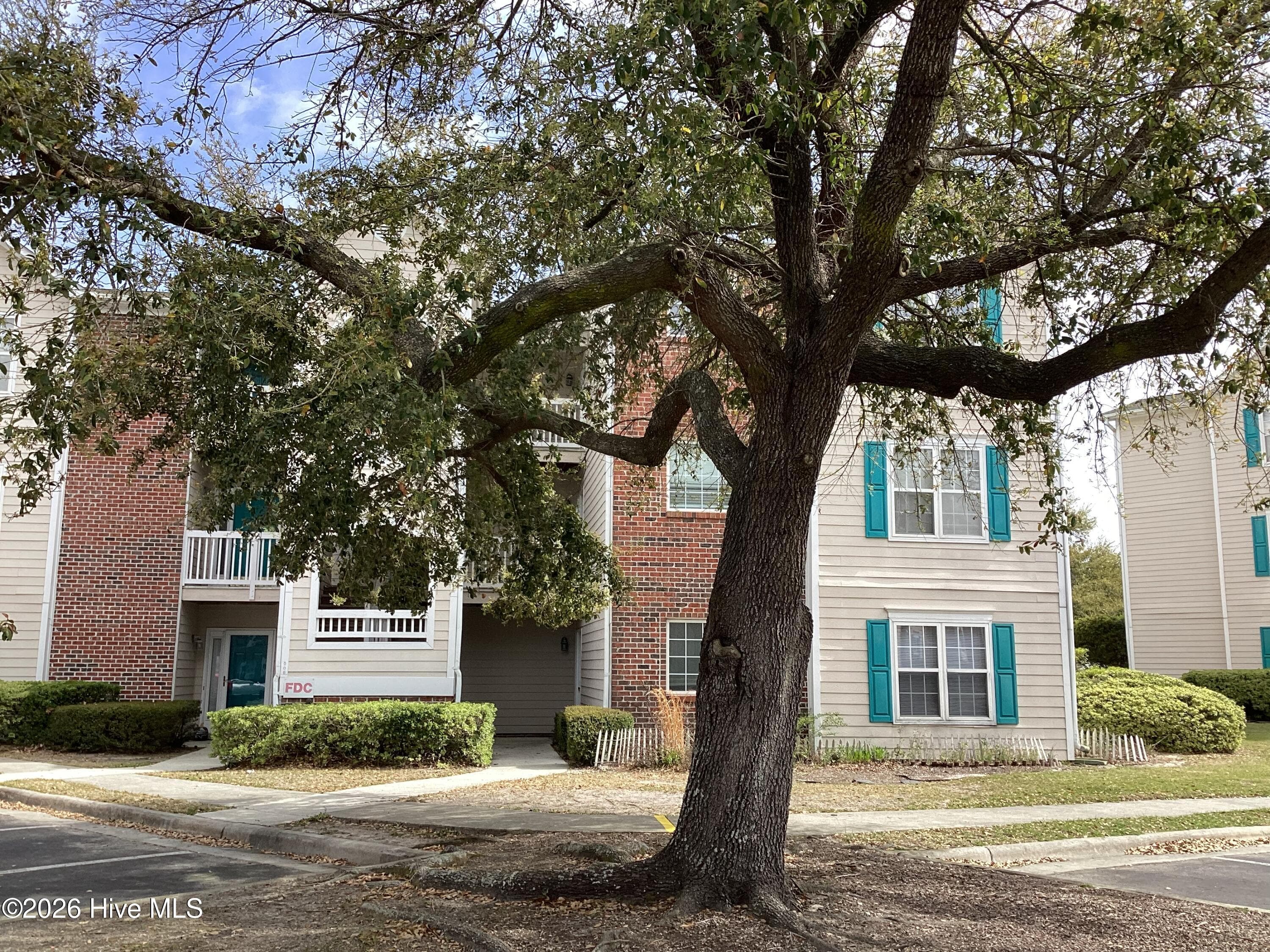 Front of 906 Litchfield Way G, Wilmington, NC 28405