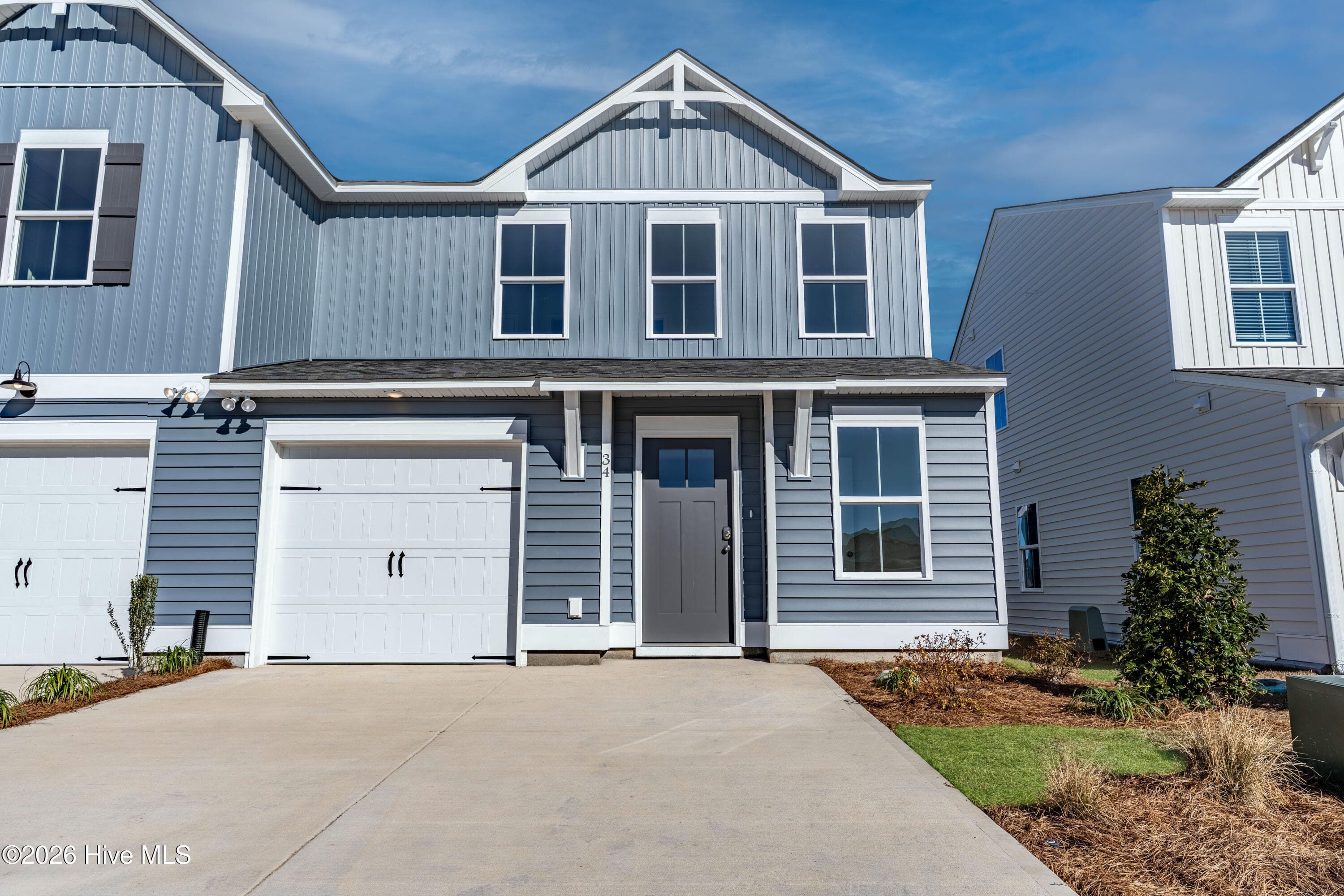 Front of 75 W Pioneer Way 105, Hampstead, NC 28443
