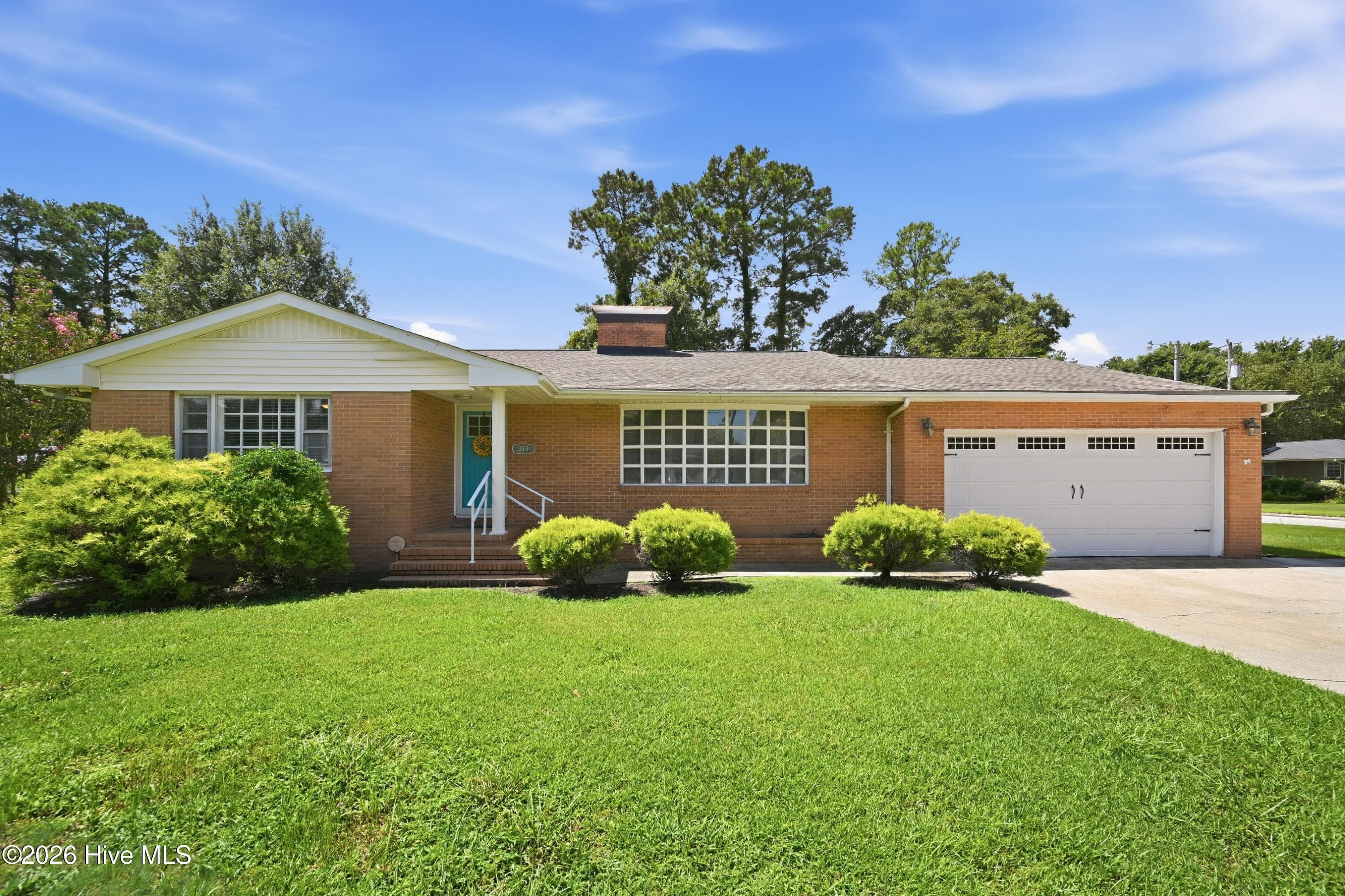 Exterior of 319 Doris Avenue E, Jacksonville, NC 28540