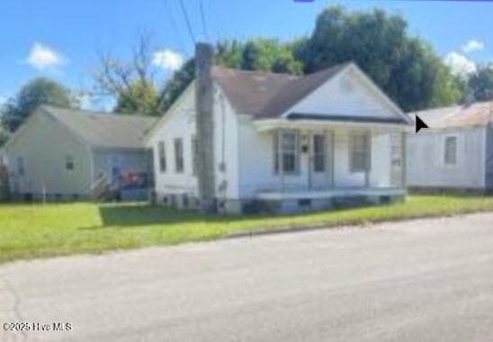Front of 308 Jones Street, New Bern, NC 28562