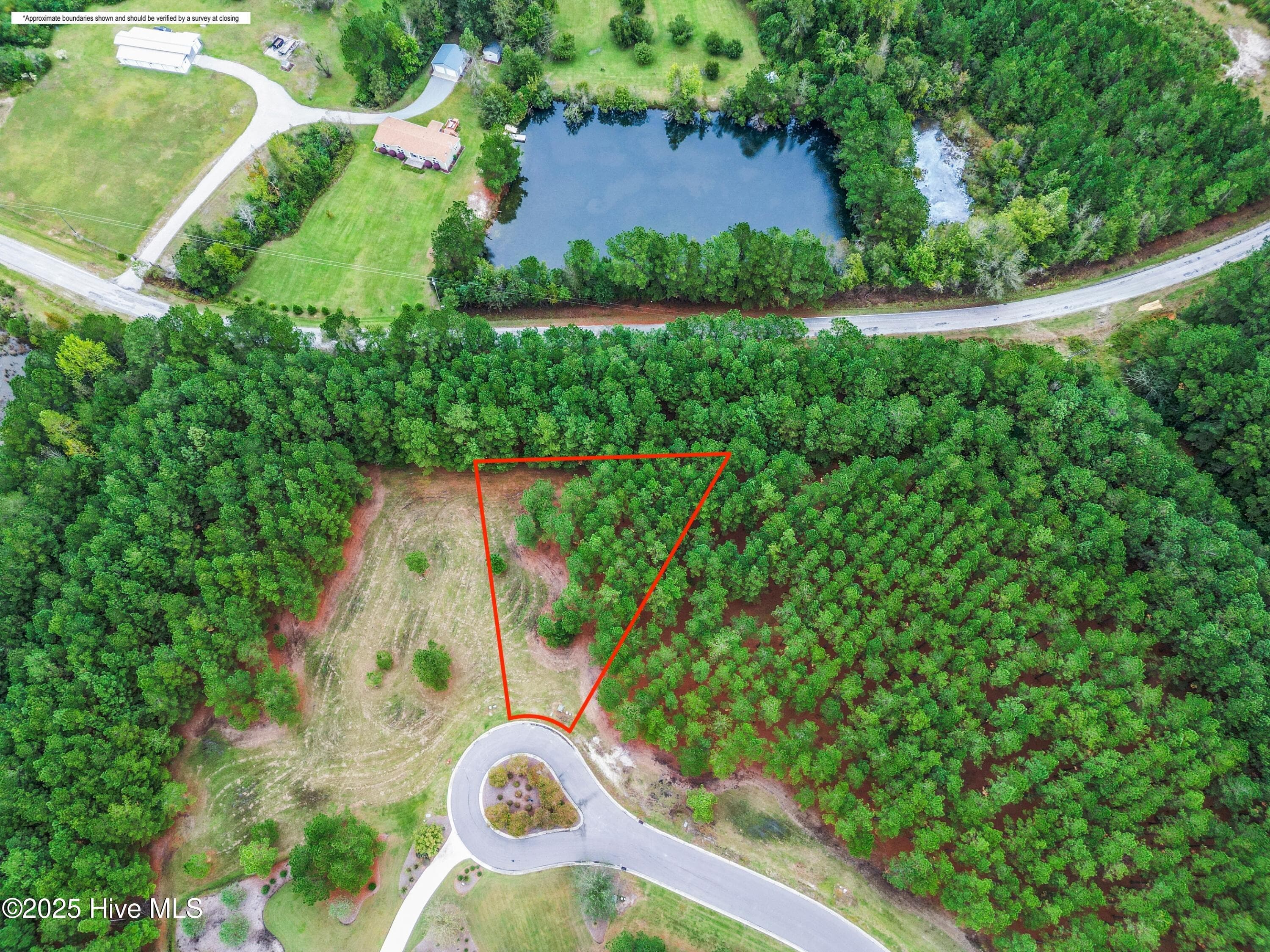 Front of 328 Cellars Way, Wallace, NC 28466