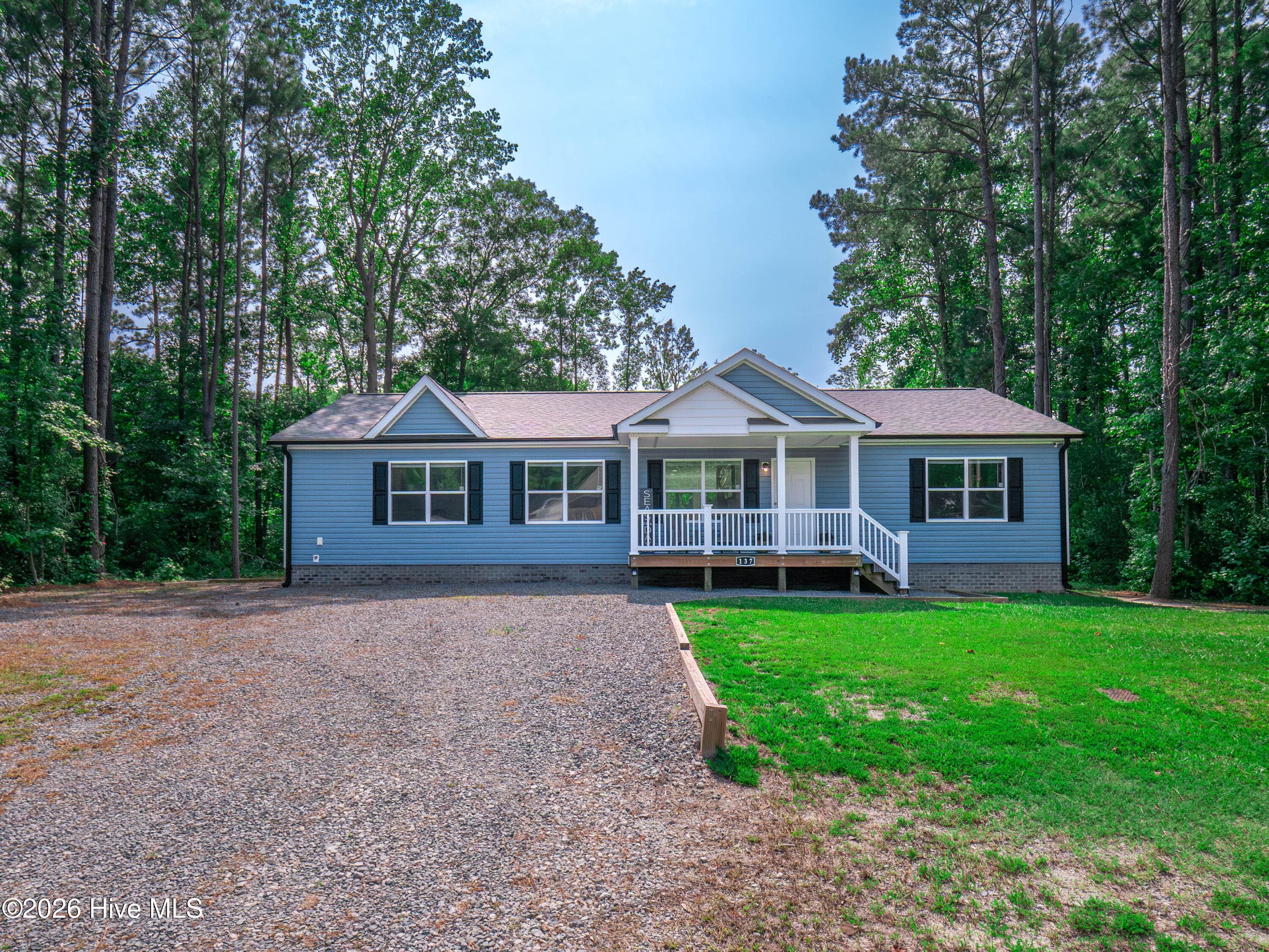 Exterior of 137 Bayside Drive, Sneads Ferry, NC 28460