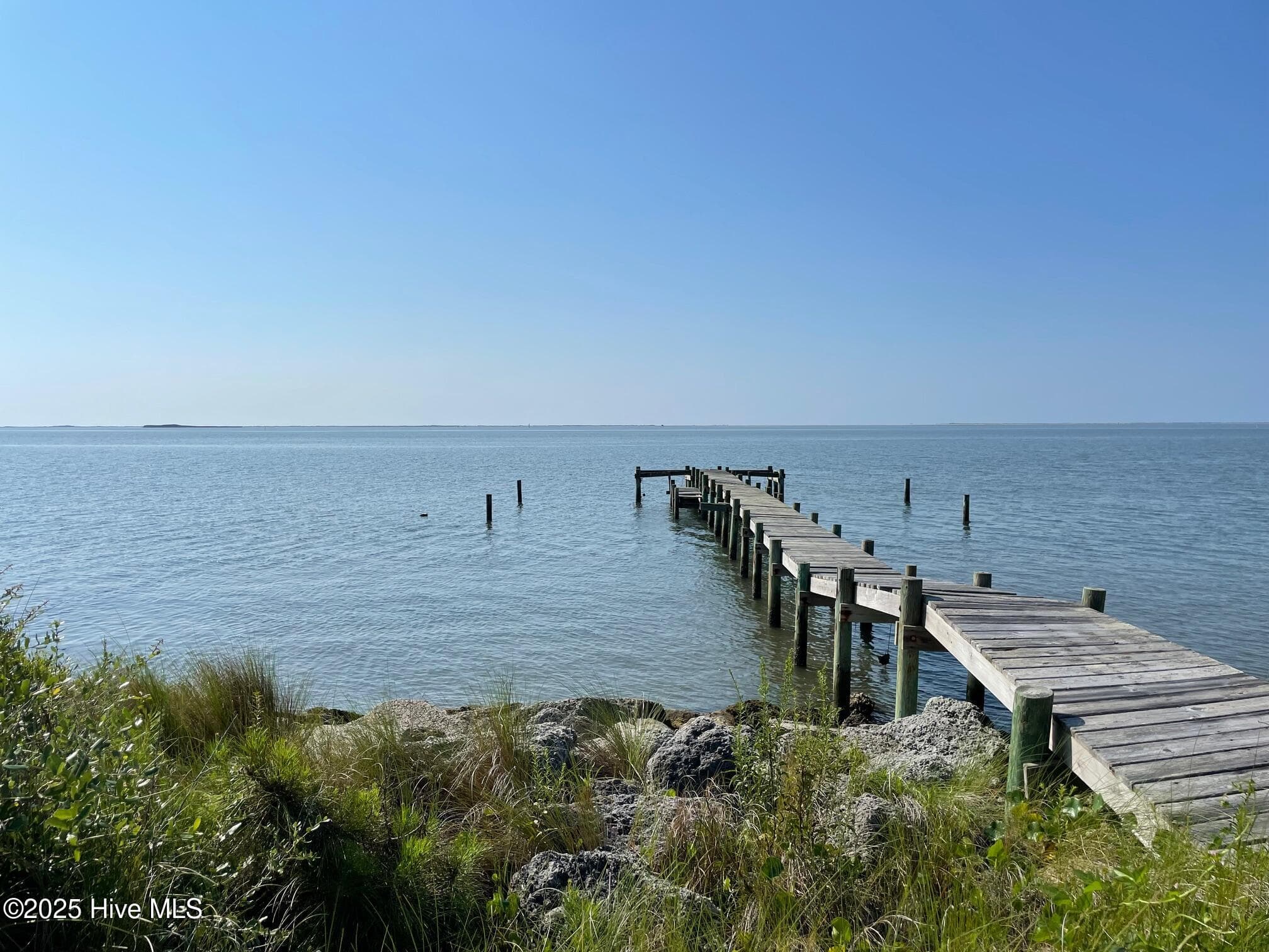 Front of 620 Seashore Dr Drive, Atlantic, NC 28511