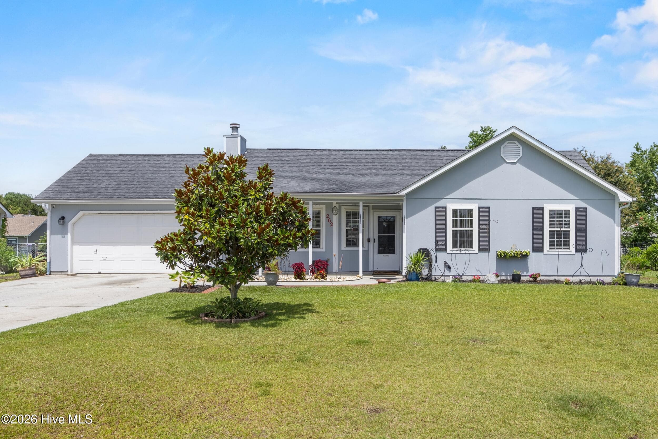 Front of 262 Parnell Road, Hubert, NC 28539