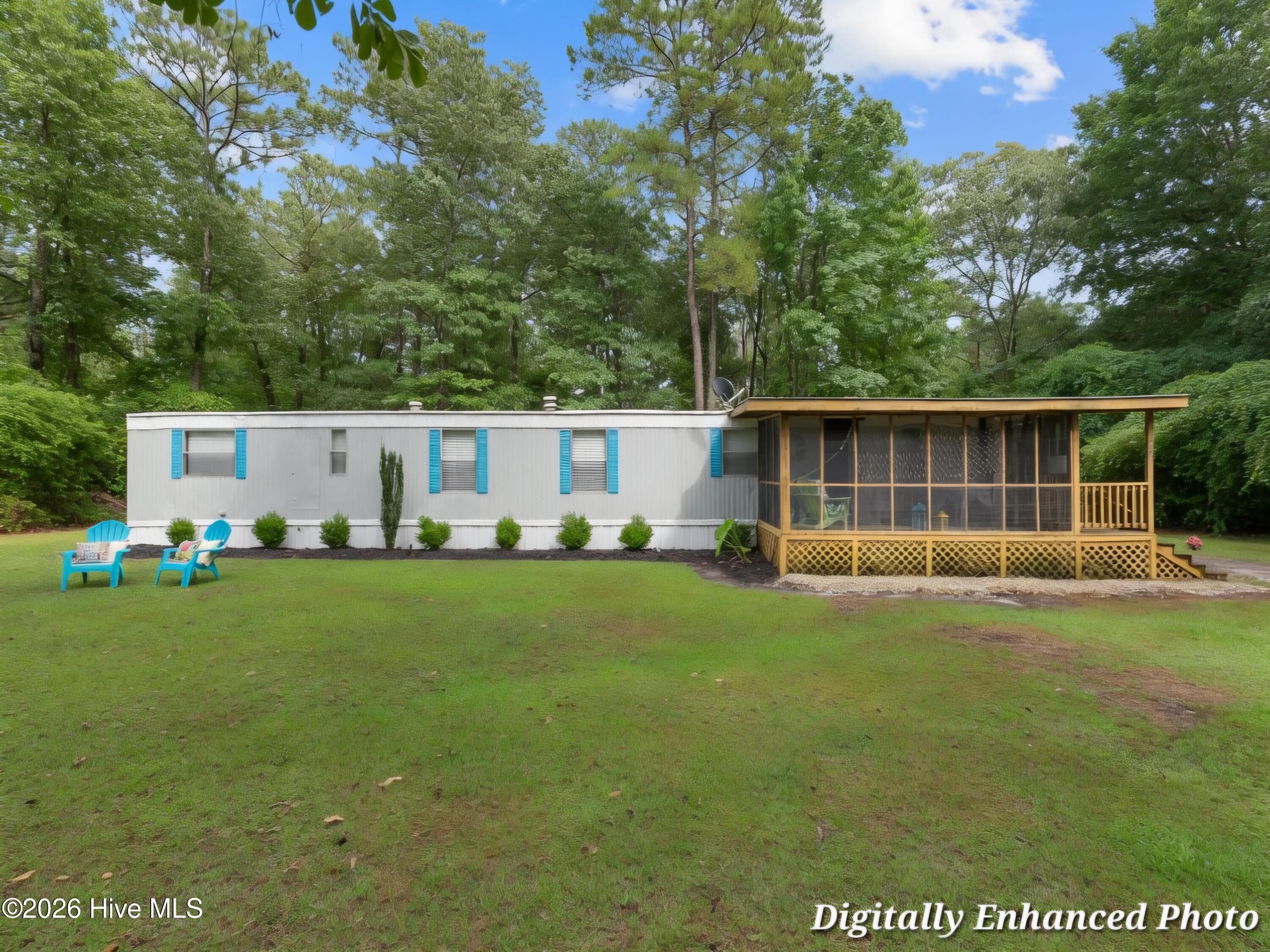 Exterior of 525 King Drive, Hampstead, NC 28443
