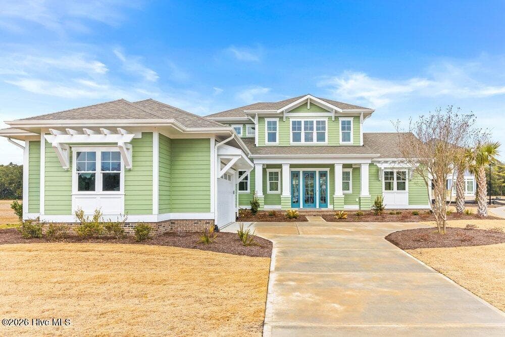 Exterior of 357 Planters Walk, Hampstead, NC 28443