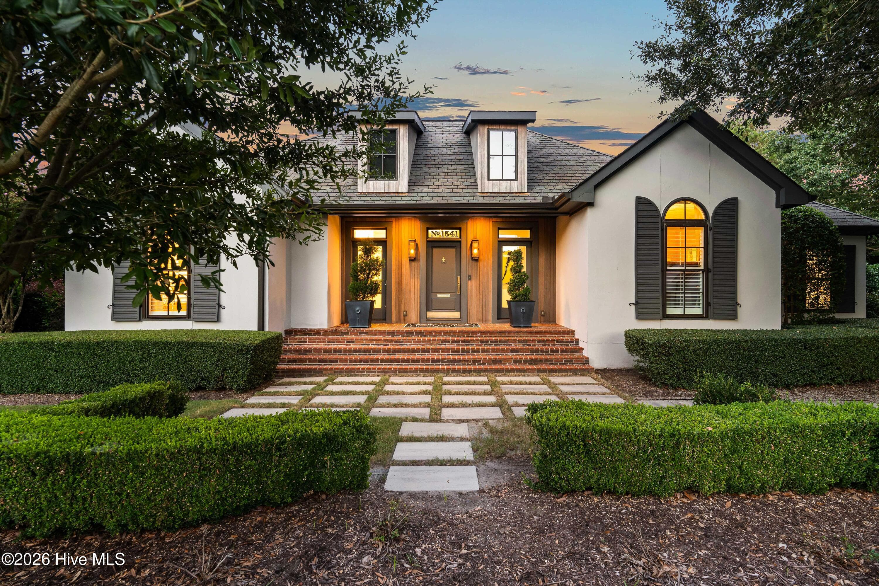 Exterior of 1541 Radian Road, Wilmington, NC 28405