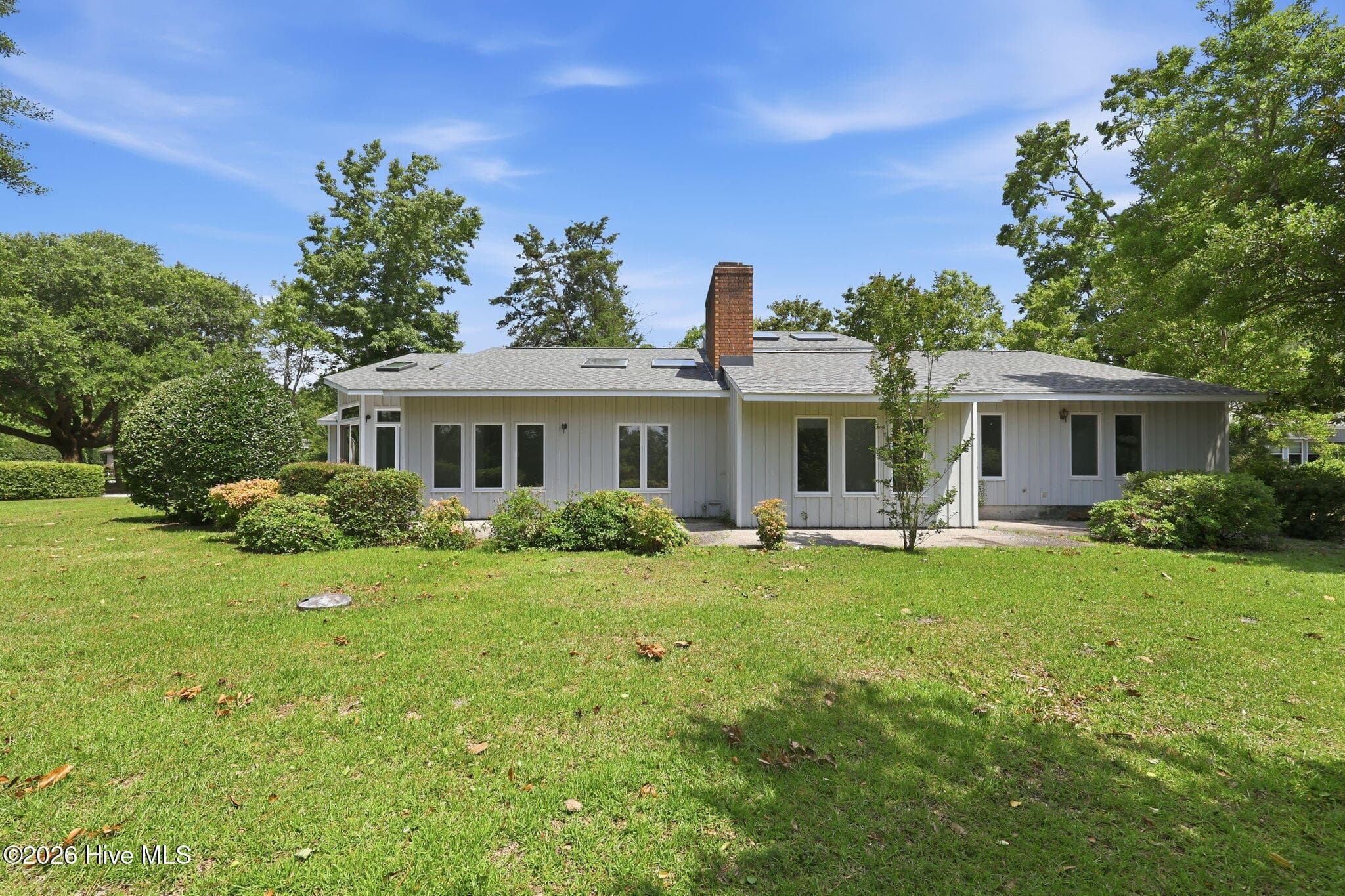 Exterior of 110 Beechwood Drive, Morehead City, NC 28557