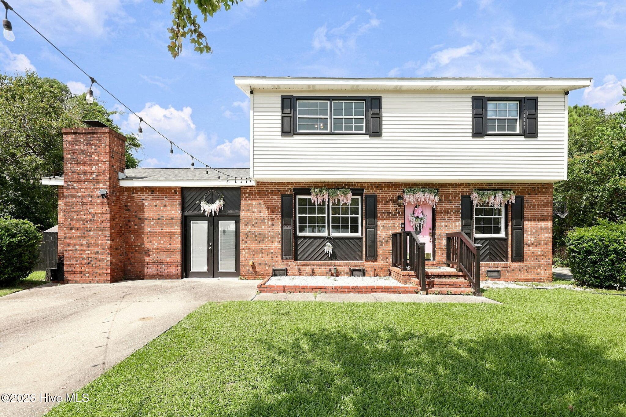 Front of 407 Brynn Marr Road, Jacksonville, NC 28546
