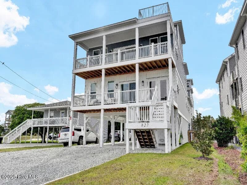 Front of 822 S Topsail Drive A, Surf City, NC 28445