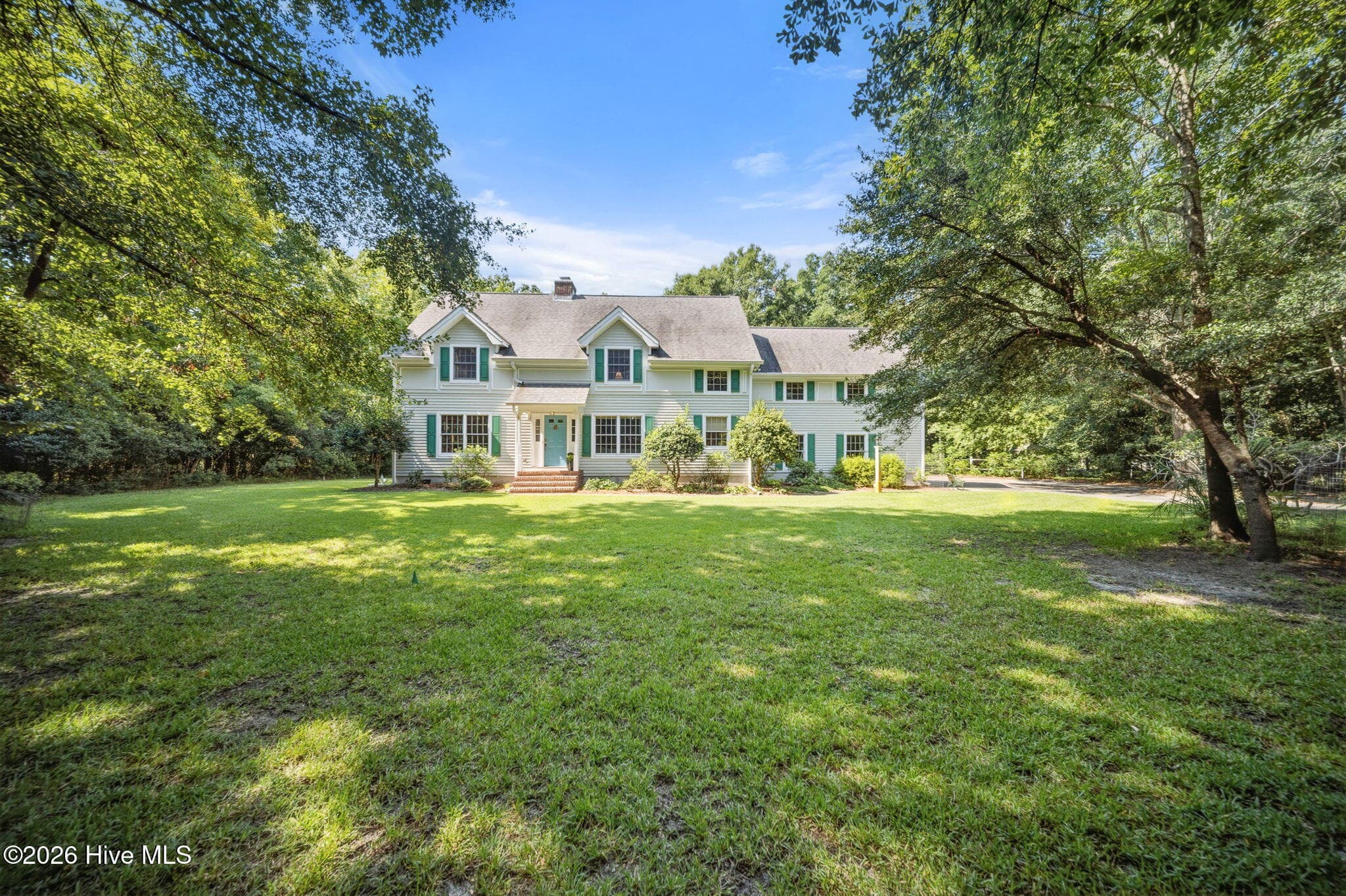 Front of 572 Captain Beam Boulevard, Hampstead, NC 28443